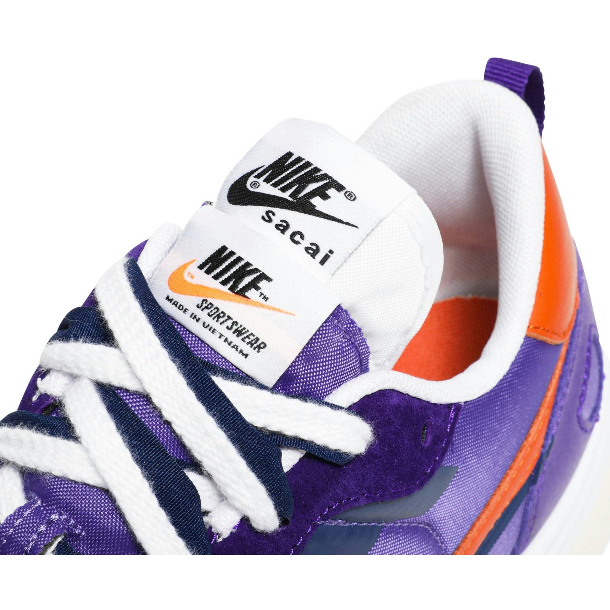 Sacai X Nike VaporWaffle Dark Iris DD1875-500