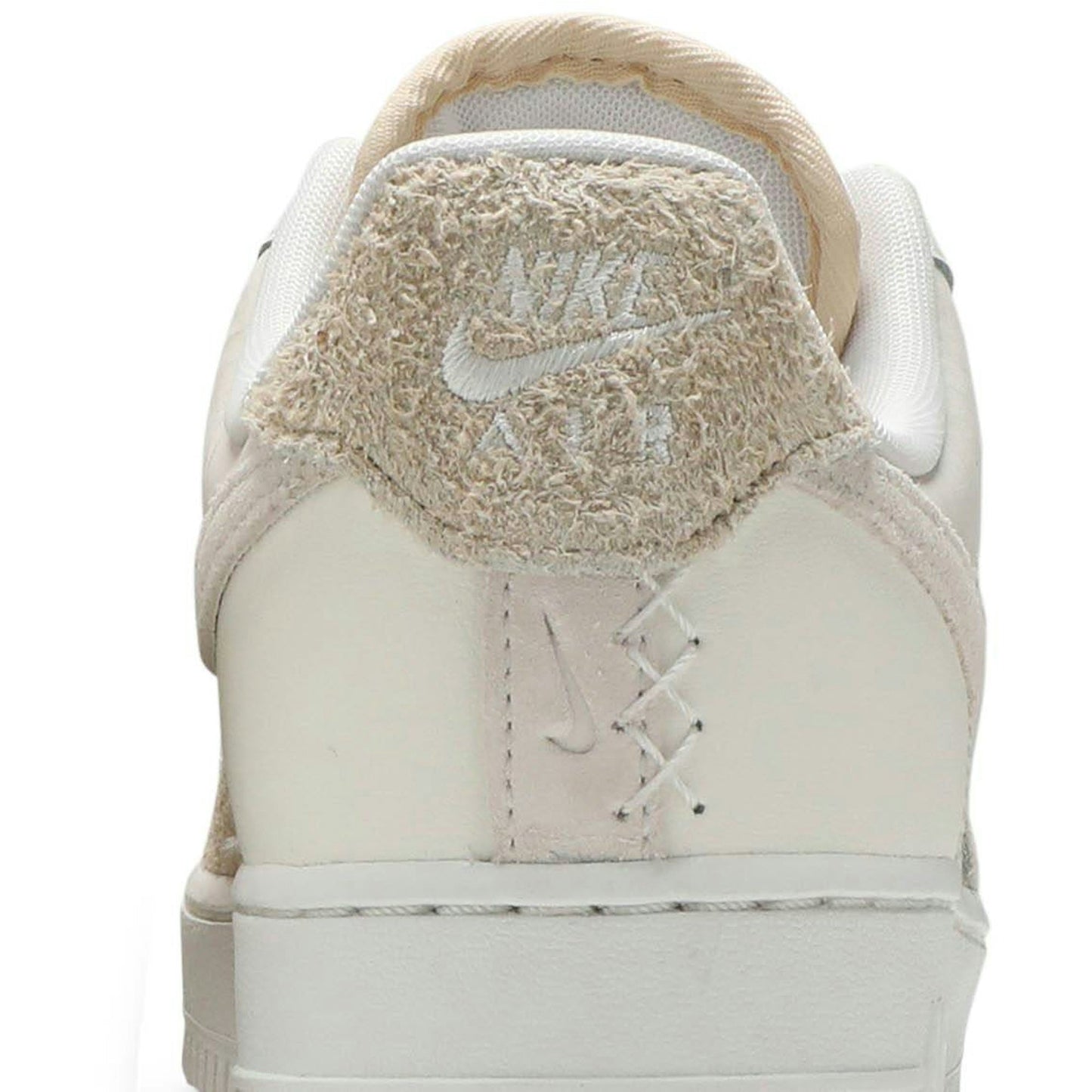 ( Women ) Nike Air Force 1 07 Coconut Milk Patchwork DD6618-100