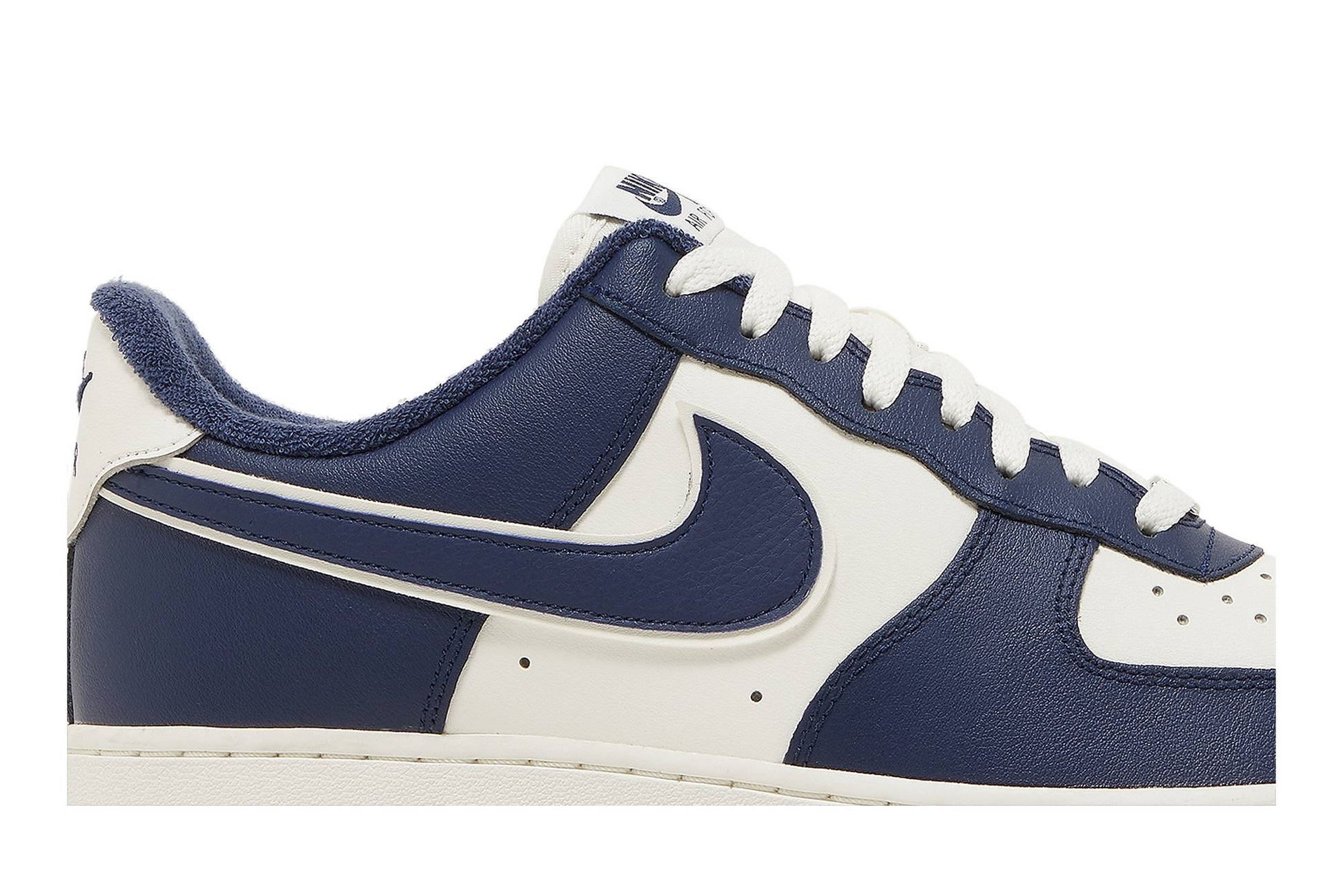 Nike Air Force 1 '07 LV8 'College Pack – Midnight Navy' DQ7659-101