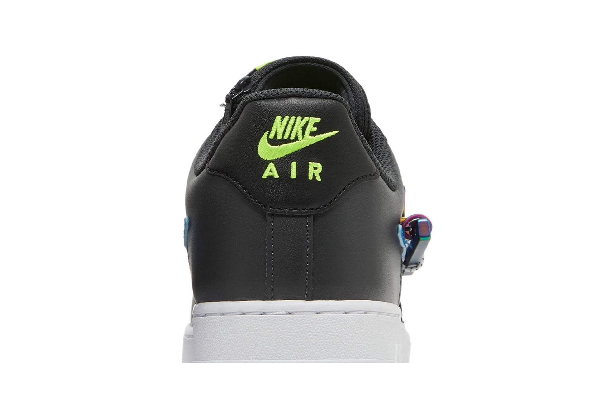 Nike Air Force 1 Low 'Carabiner Swoosh' DH7579-001