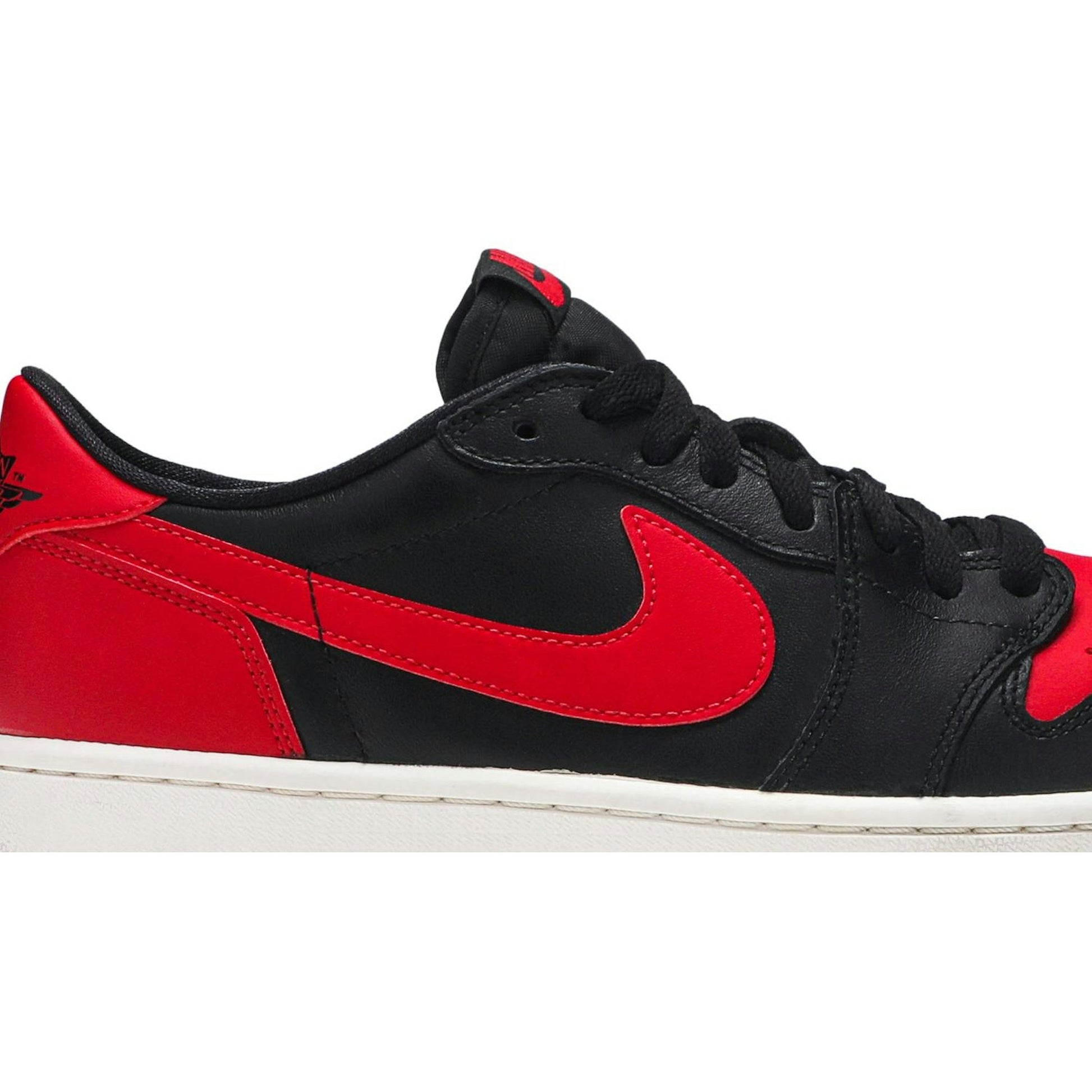 Air Jordan 1 Retro Low OG 'Bred' 2015 705329-001