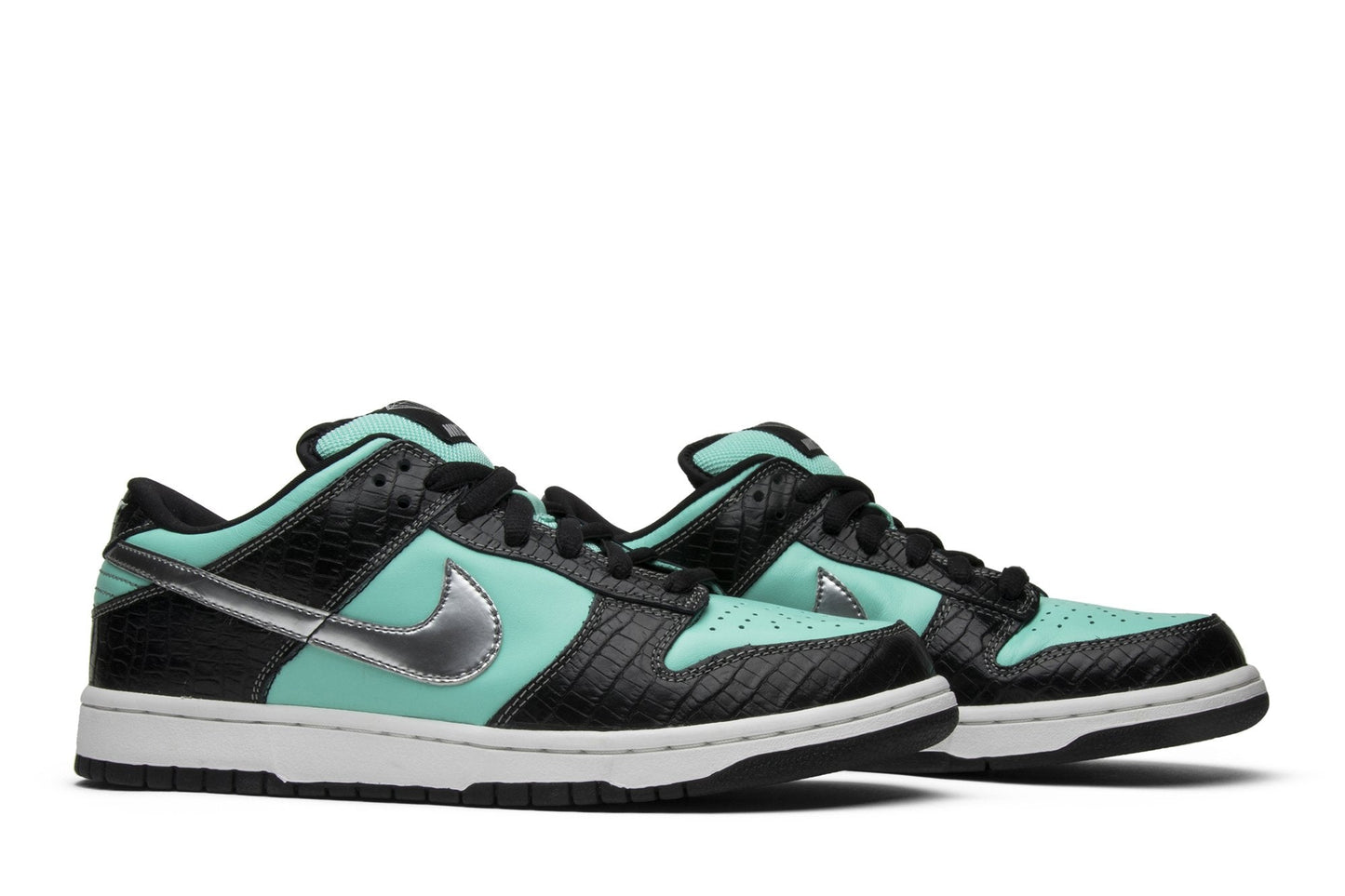 Nike Dunk Low Pro SB X Diamond Supply Co. Tiffany