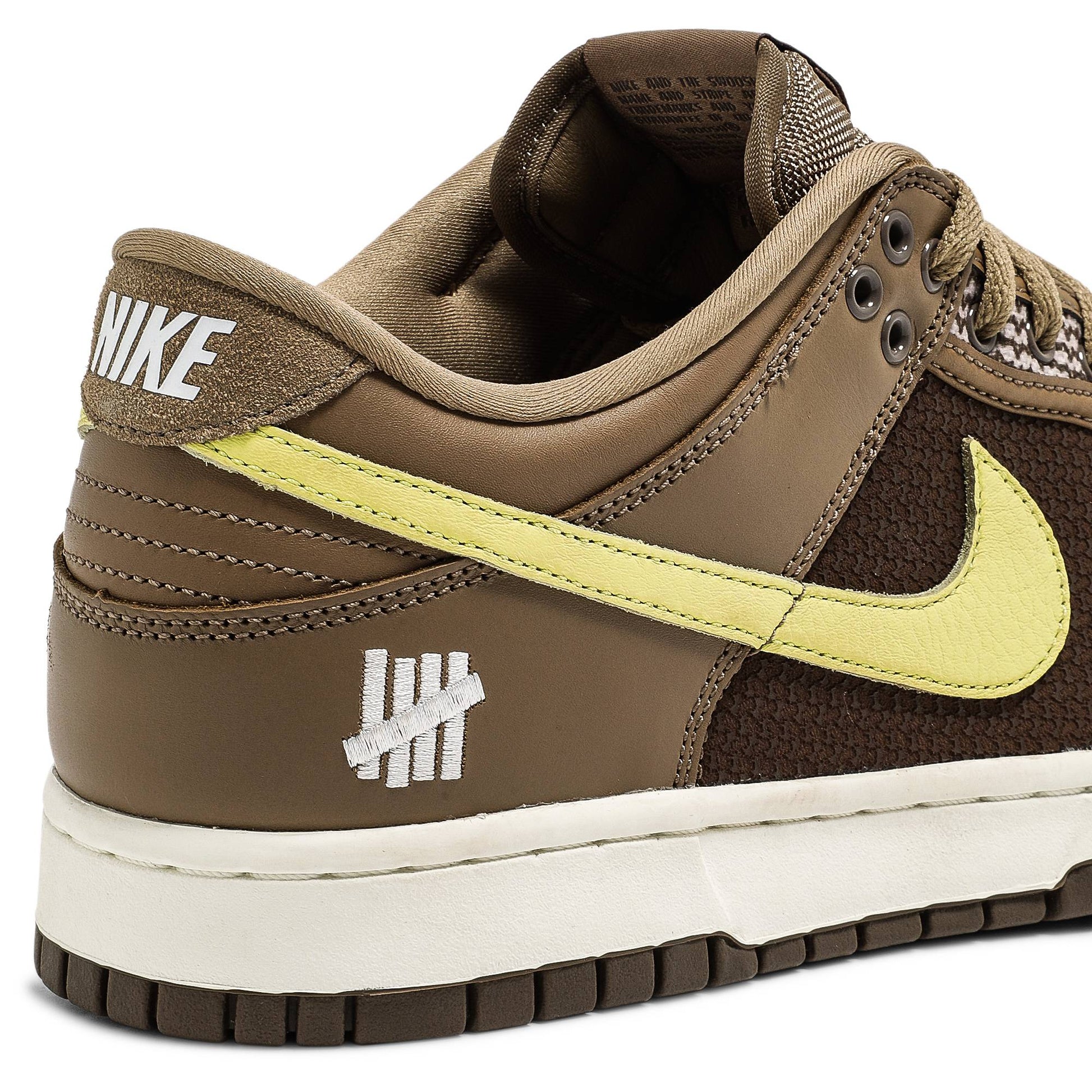 UNDEFEATED X Nike Dunk Low SP Canteen DH3061-200