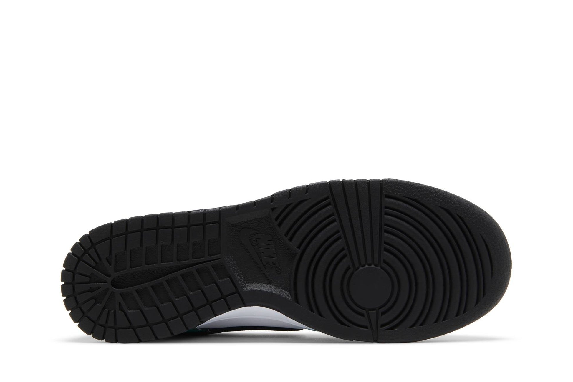 Nike Dunk Low Celtics FN3612-300