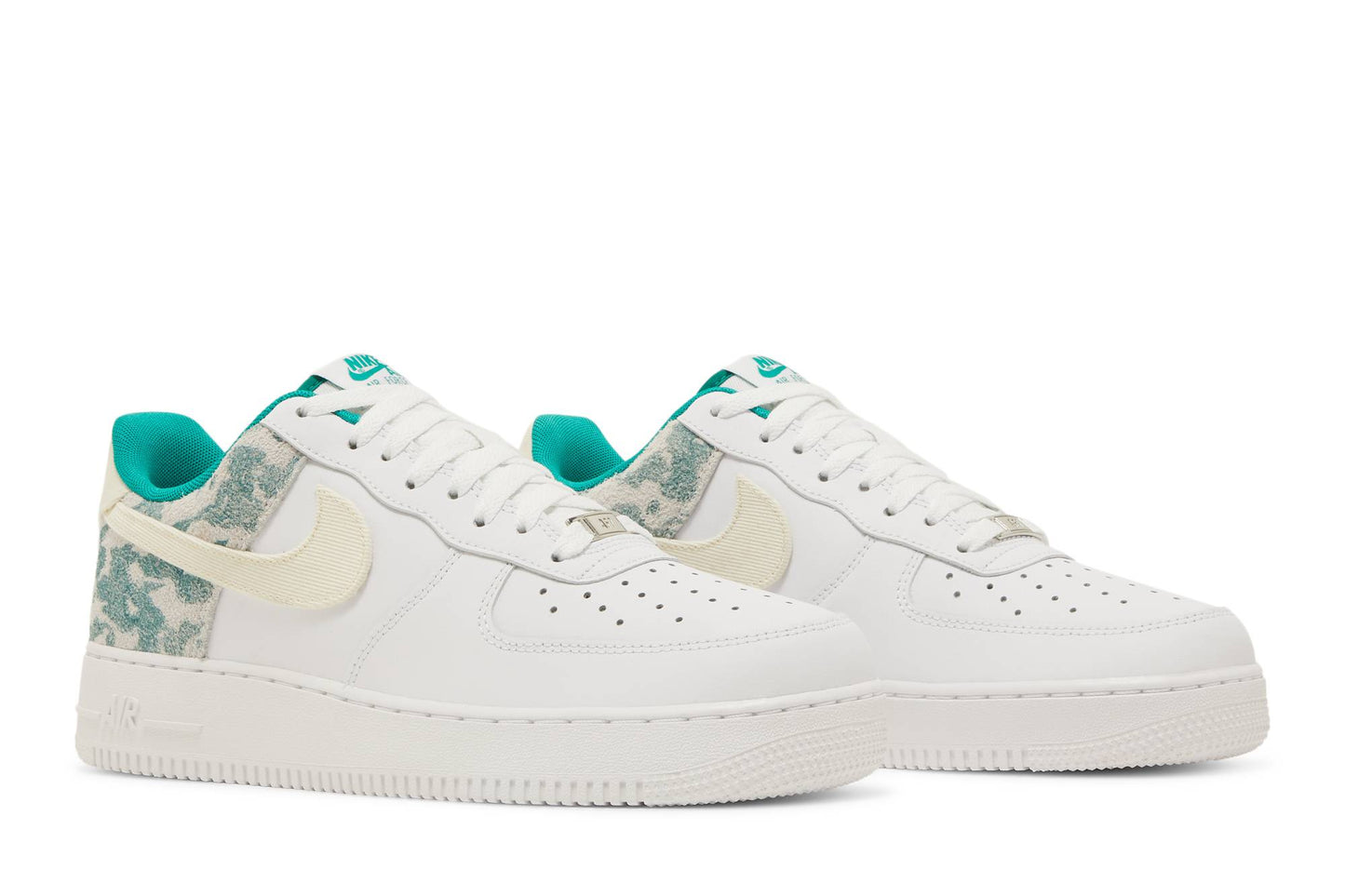 Nike Air Force 1 07 LV8 Neptune Green Camo DX3365-100