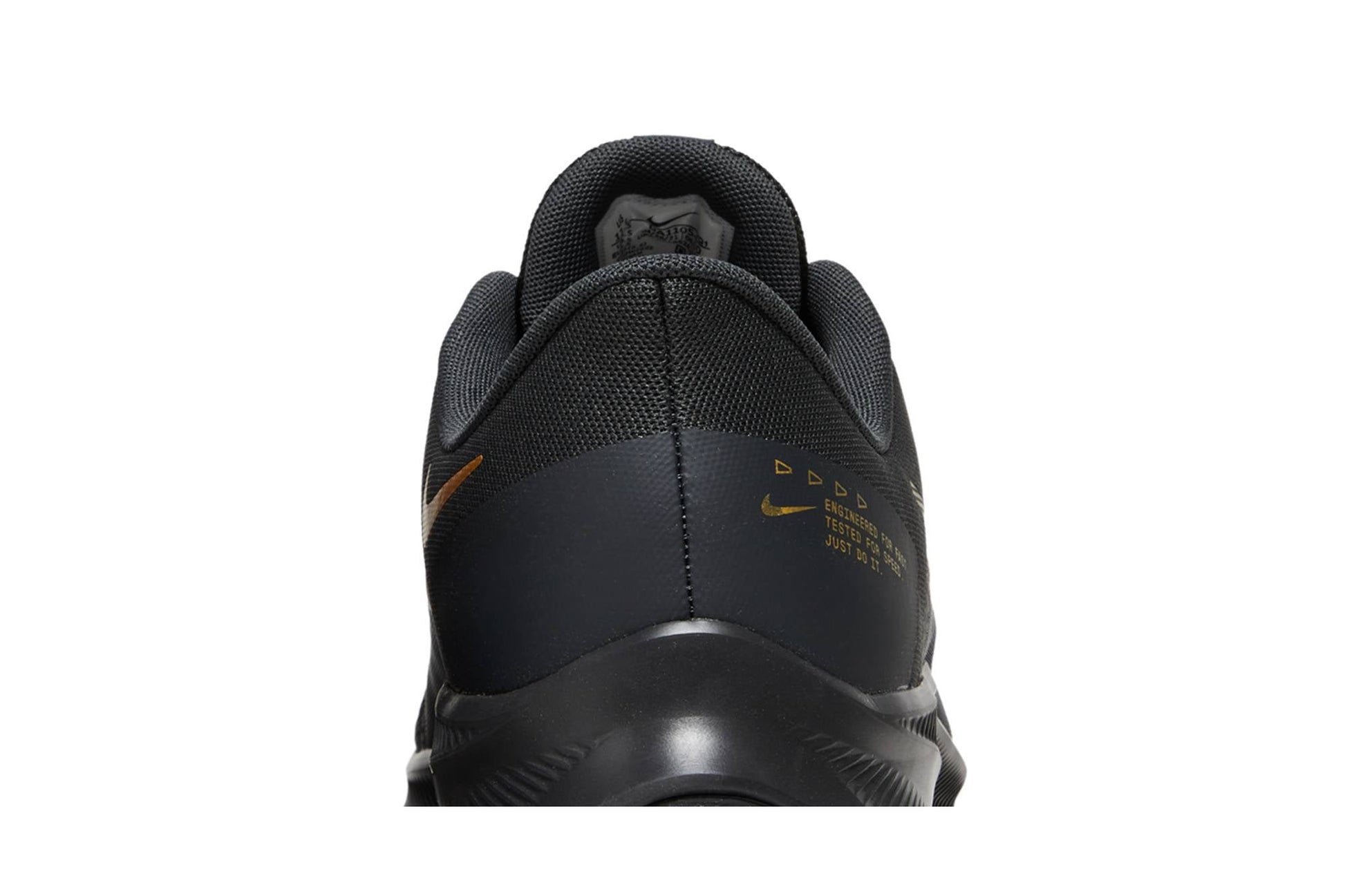 Nike Quest 4 'Black Metallic Gold' DA1105-010
