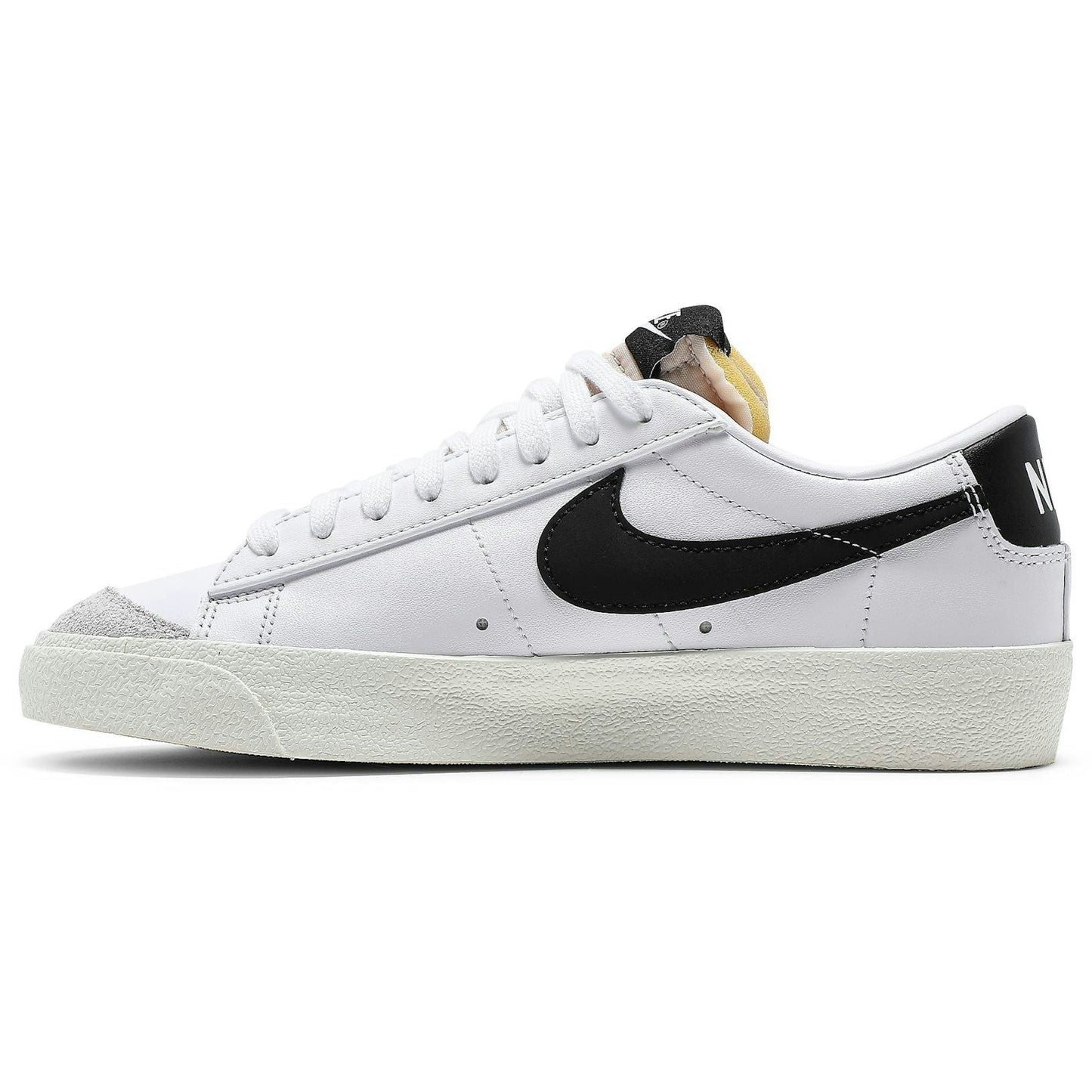 ( Women ) Nike Blazer Low '77 'White Black' DC4769-102