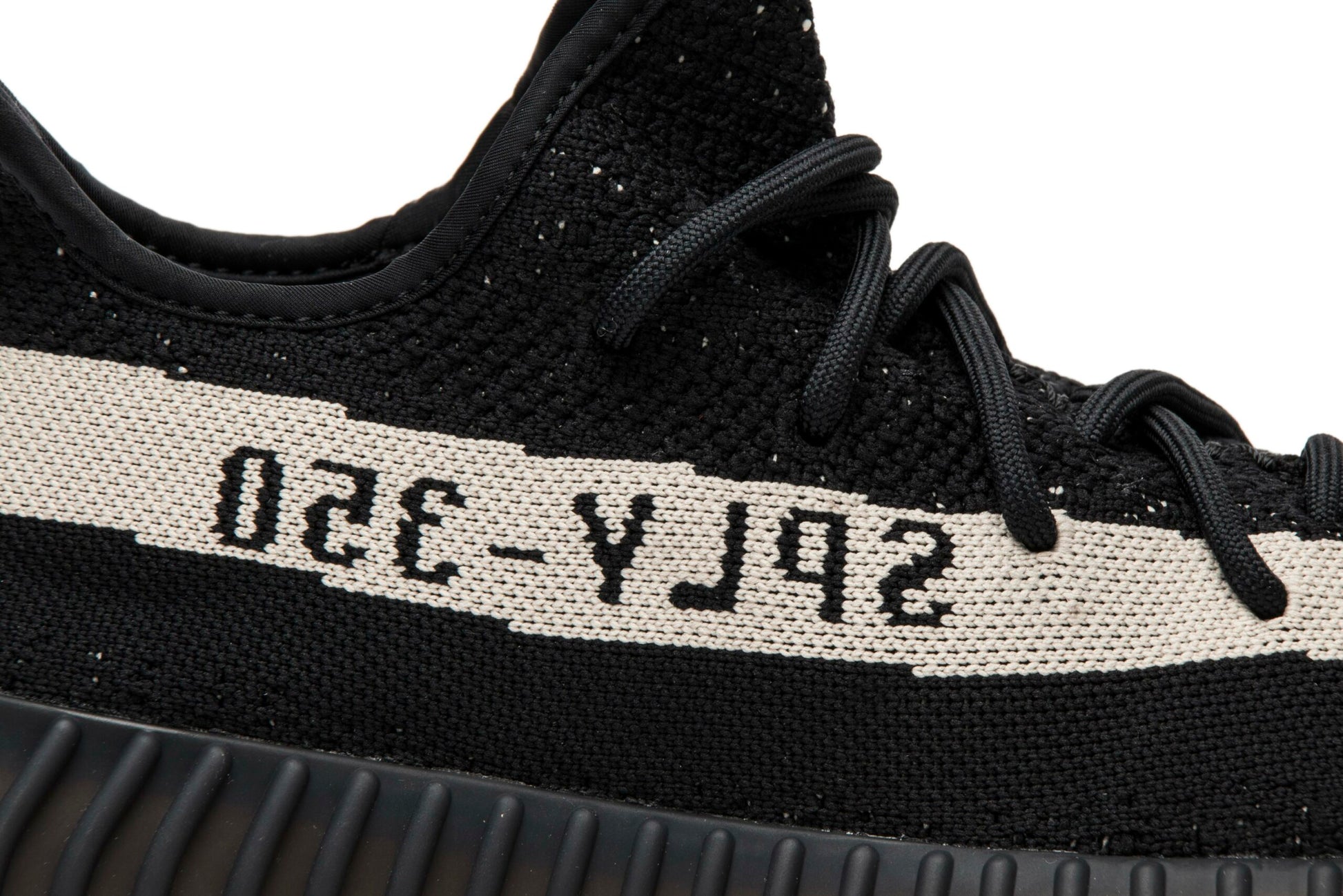 Adidas Yeezy Boost 350 V2 Oreo BY1604