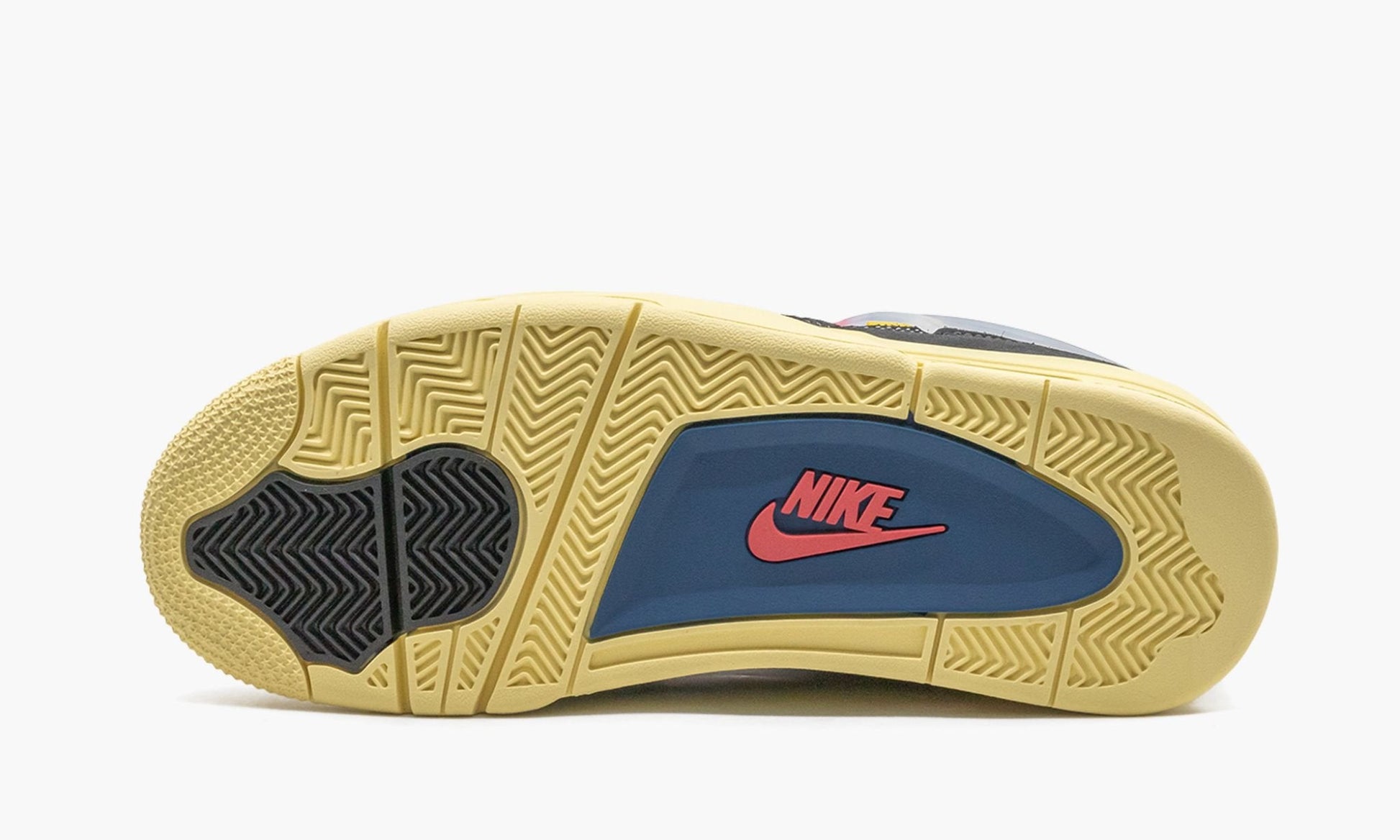 Air Jordan 4 Retro SP "Union – Off Noir"