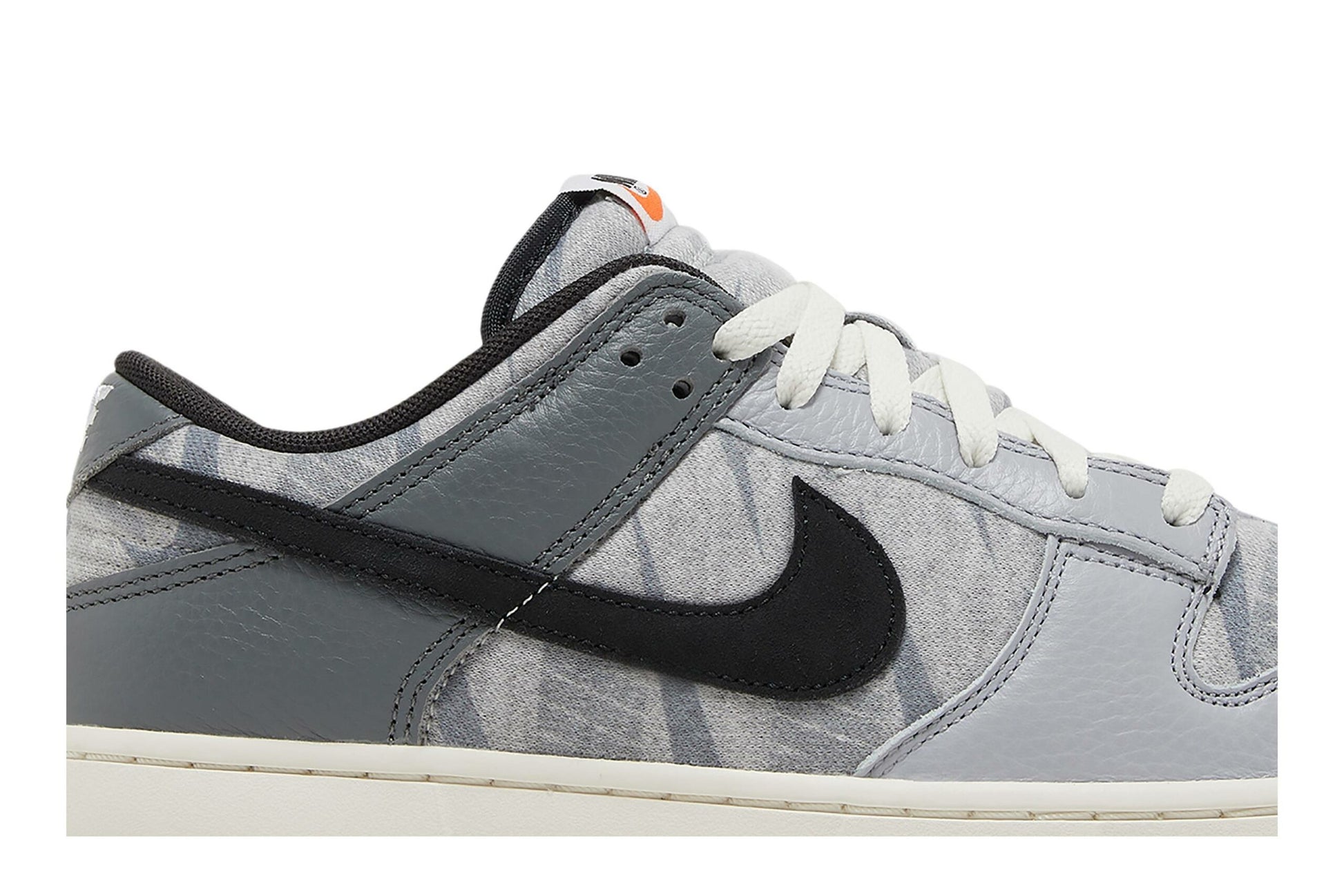Nike Dunk Low 'Copy Paste' DQ5015-063