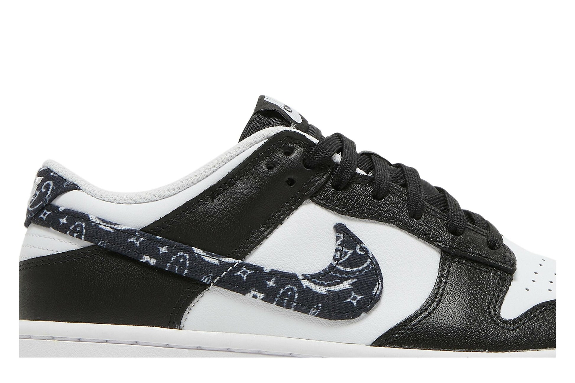 ( Women ) Nike Dunk Low Black Paisley DH4401-100
