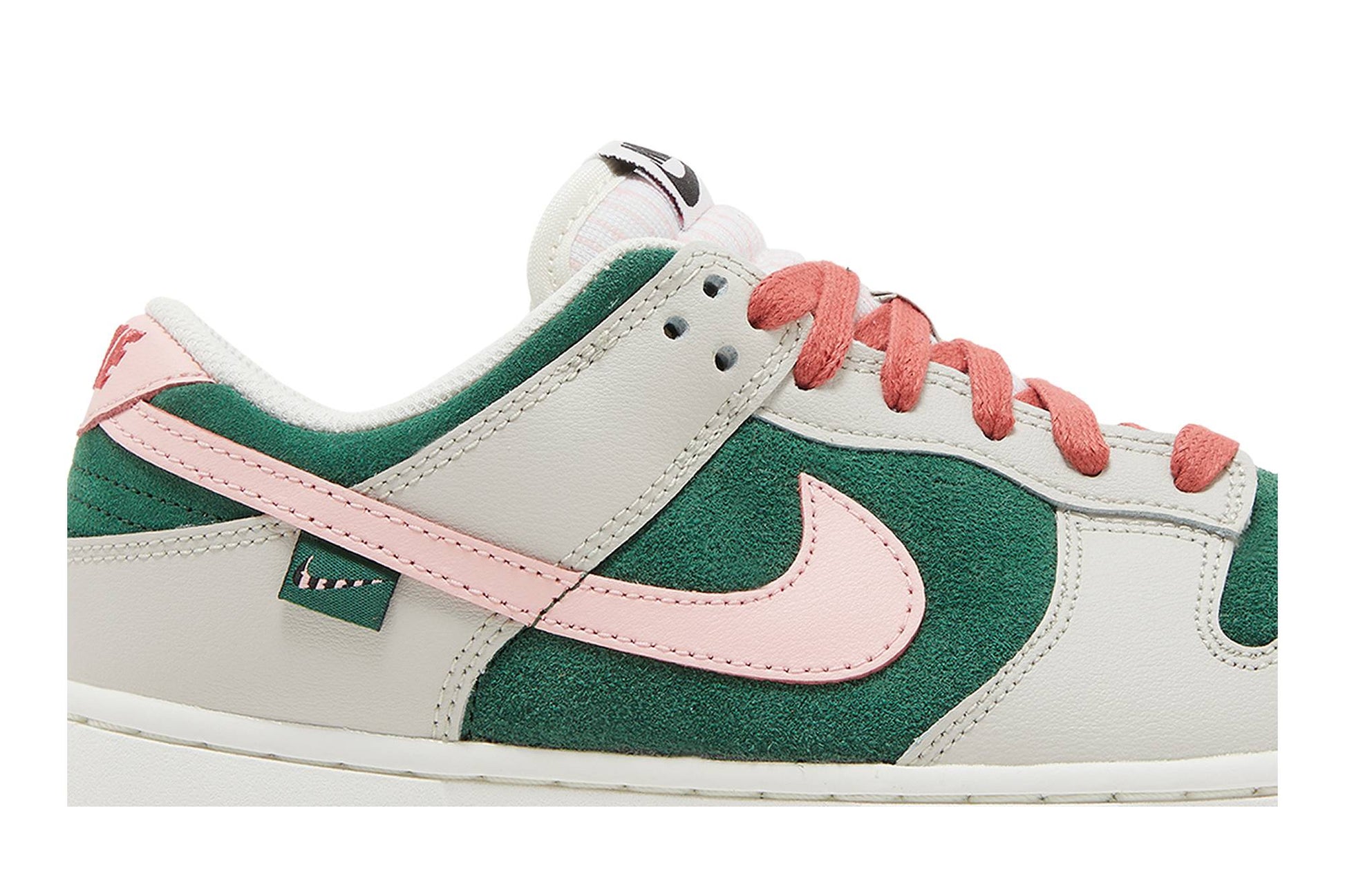 ( Women ) Nike Dunk Low SE All Petals United FN8923-061