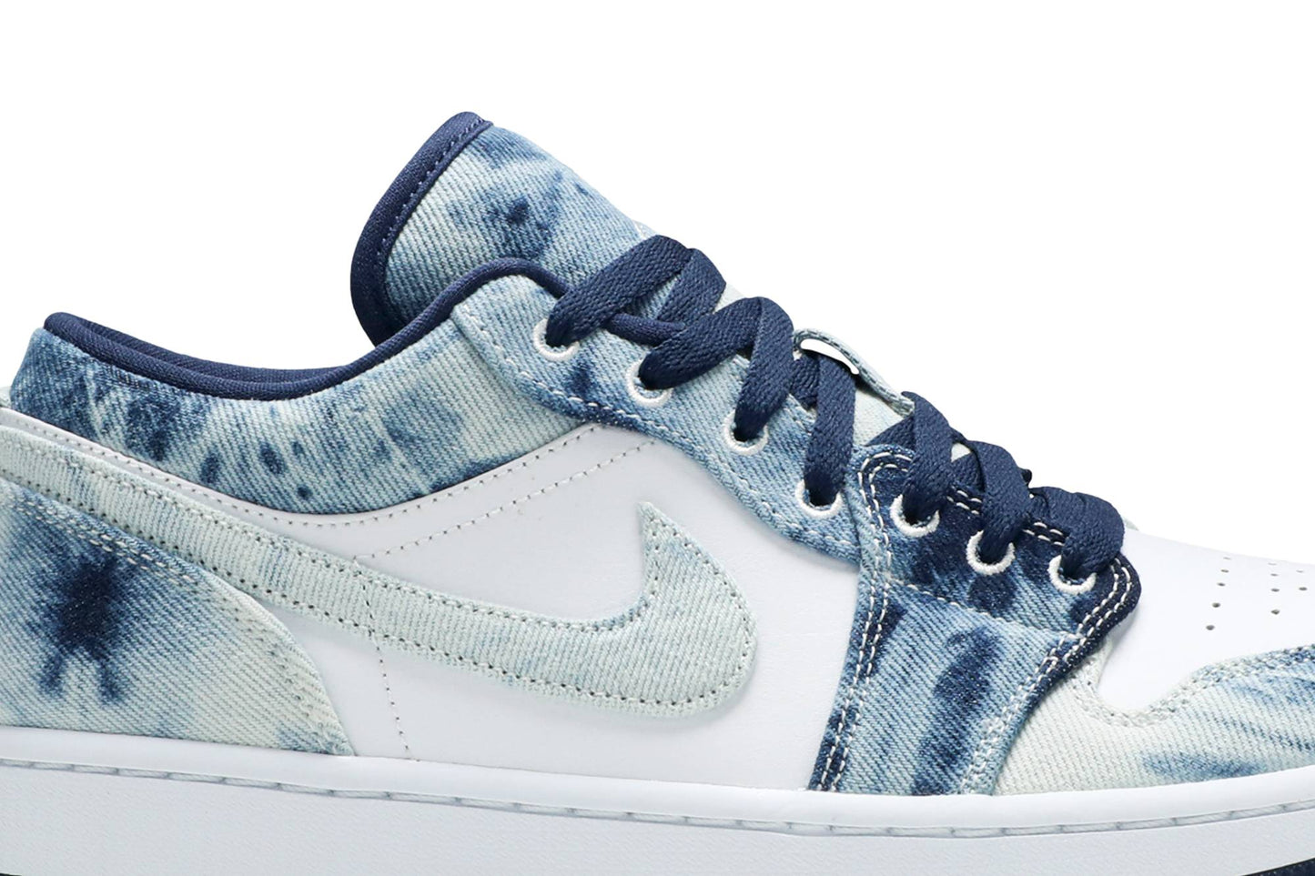 Air Jordan 1 Low SE Washed Denim CZ8455-100