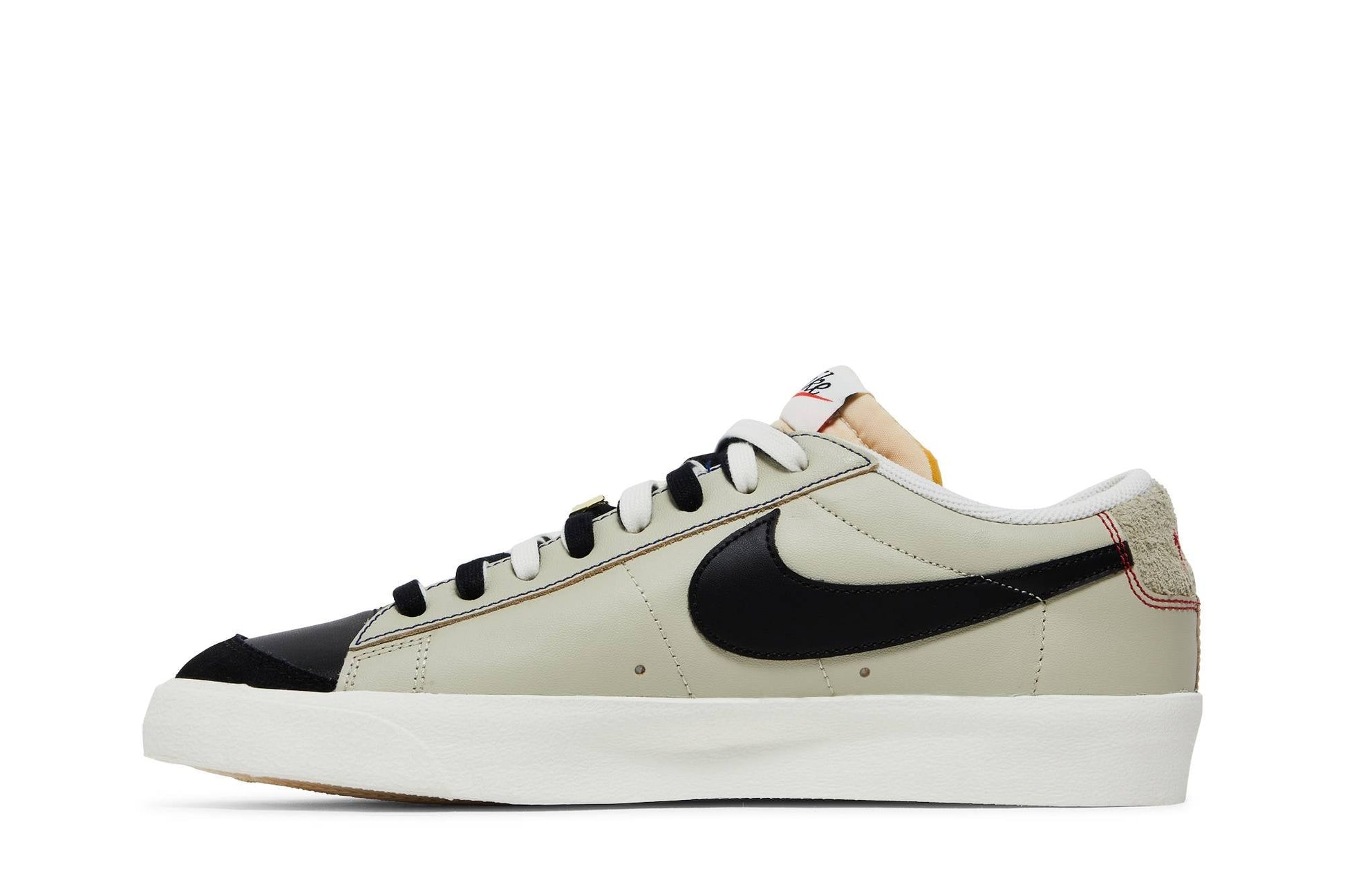 Nike Blazer Low 77 Premium Removable Swoosh – Black DH4370-001