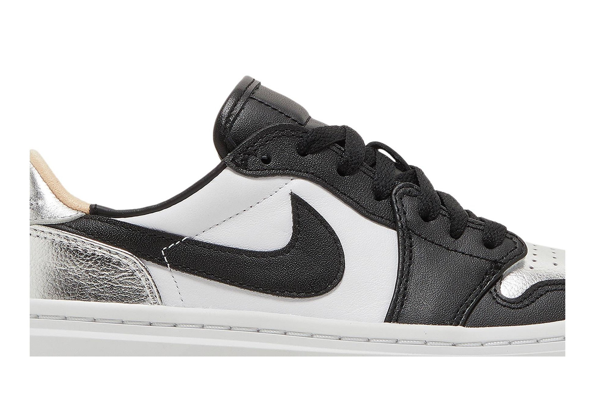 ( Women ) Air Jordan 1 Low Elevate Silver Toe DQ8561-001