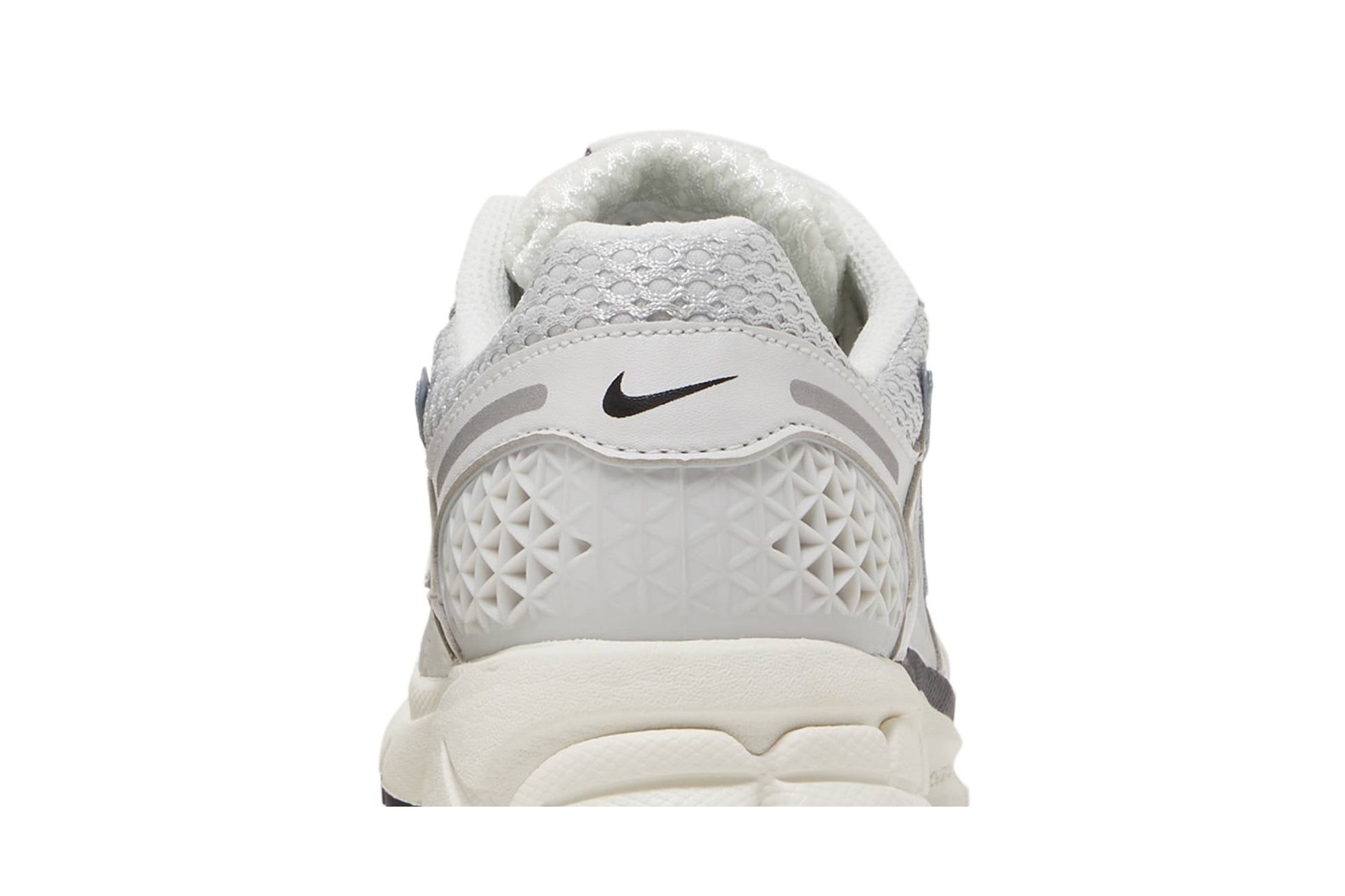 ( Women ) Nike Zoom Vomero 5 Photon Dust FD0884-025