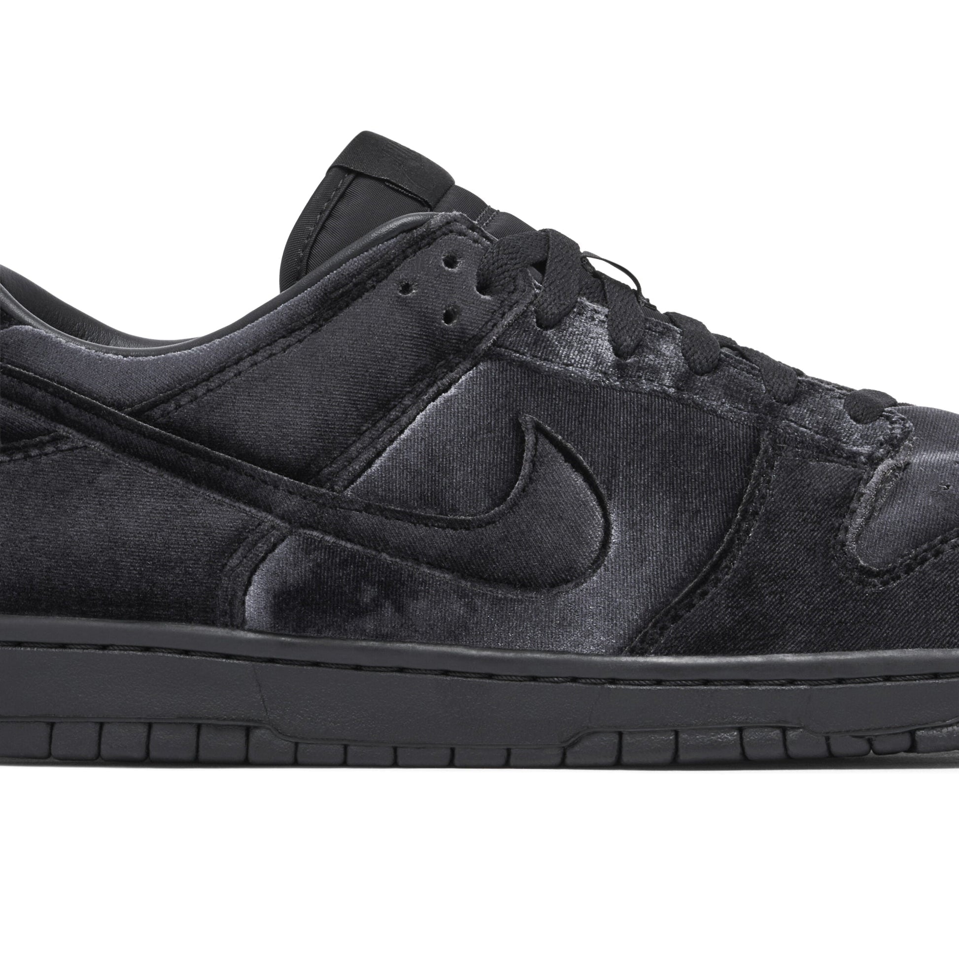 Dover Street Market X Nike Dunk Low Triple Black