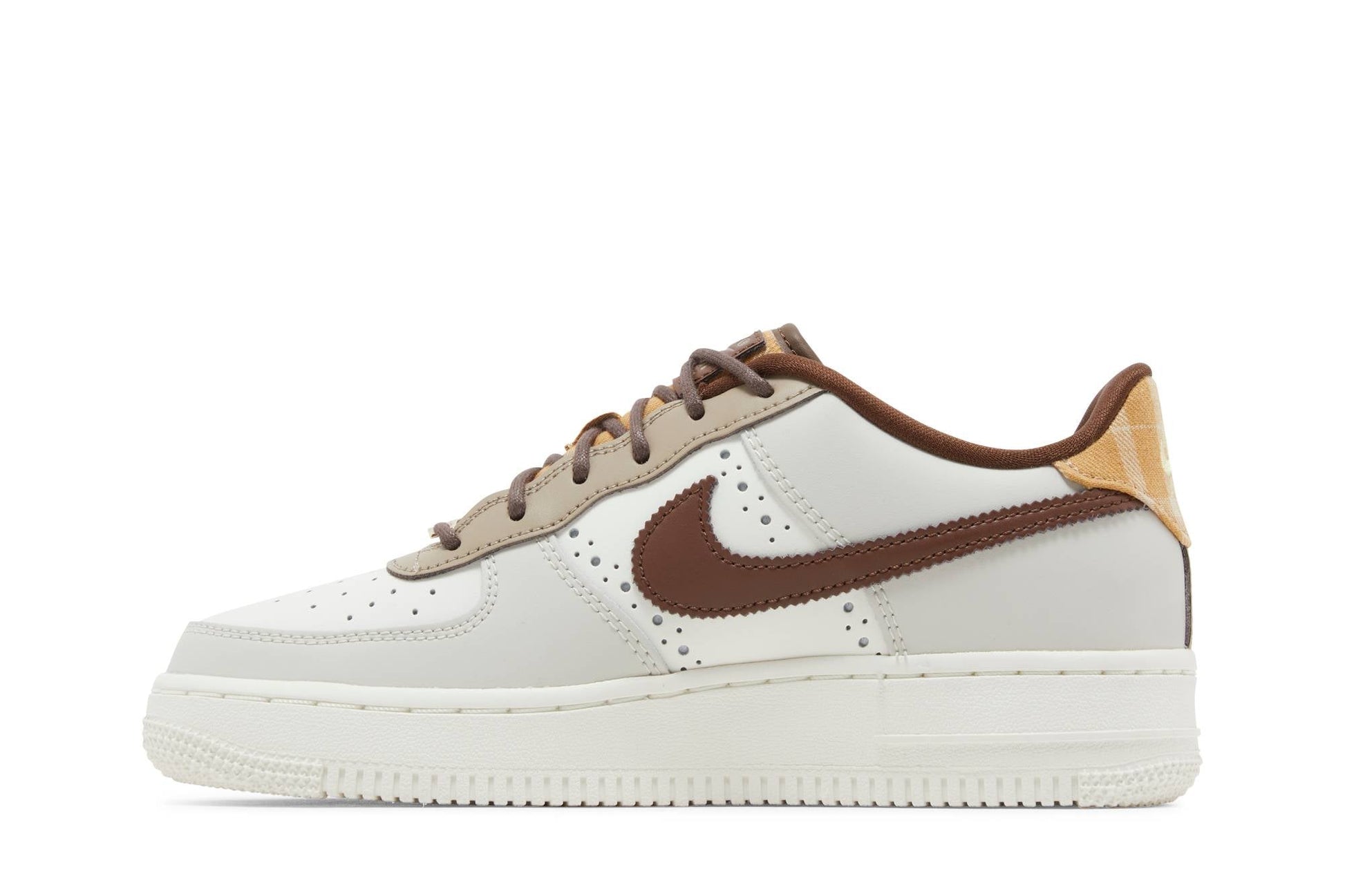 ( Youth ) Nike Air Force 1 LV8 'Brogue' FV3702-121