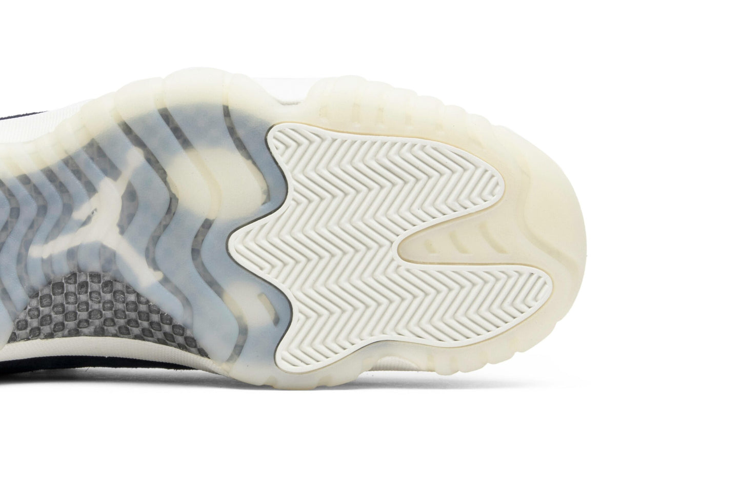 Air Jordan 11 Retro Low RE2PECT AV2187-441