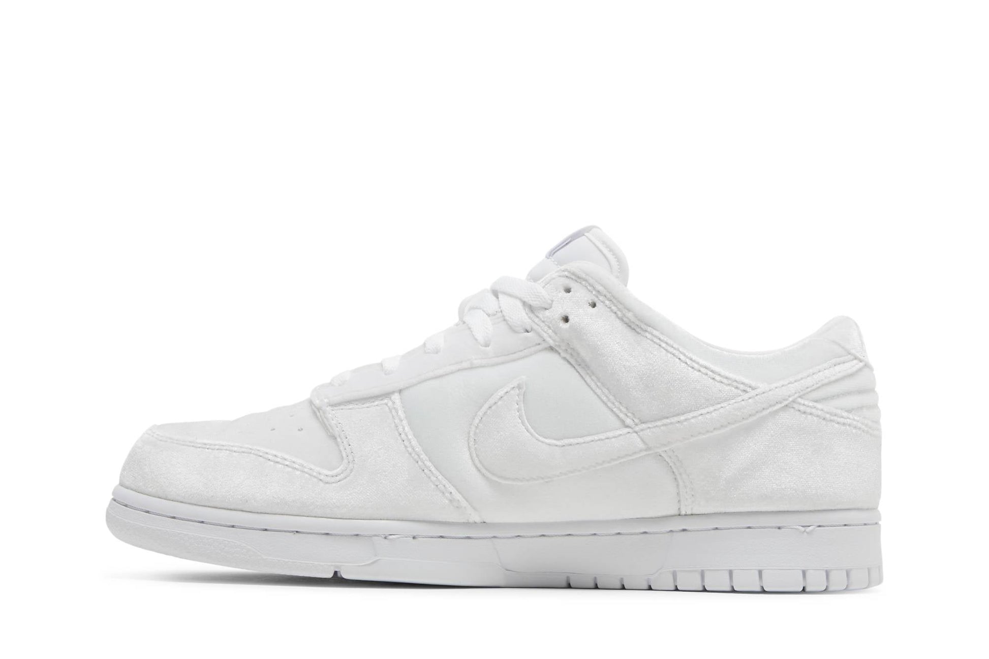 Dover Street Market X Nike Dunk Low 'Triple White' DH2686-100