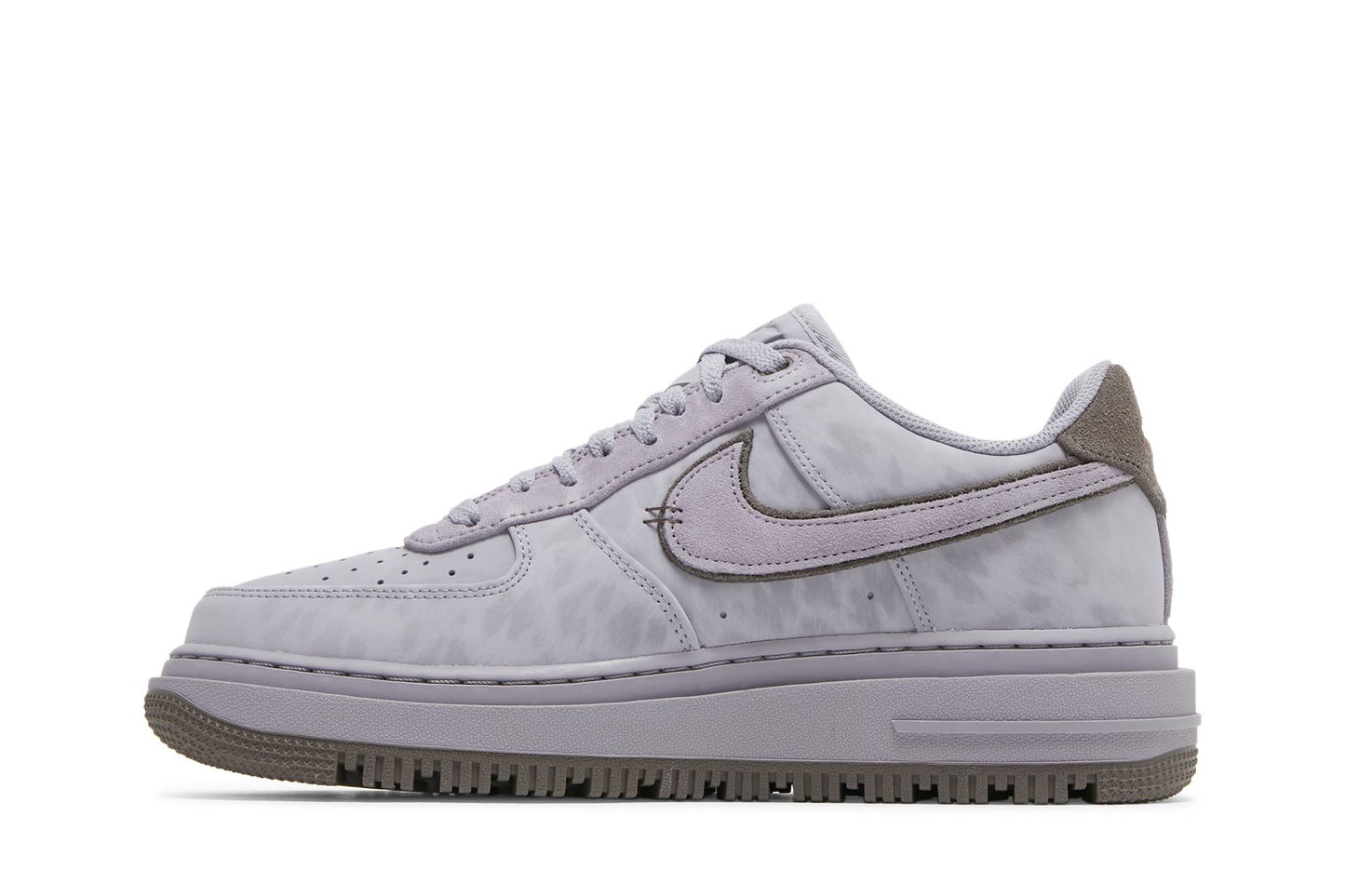 Nike Air Force 1 Luxe Dyed DD9605-500