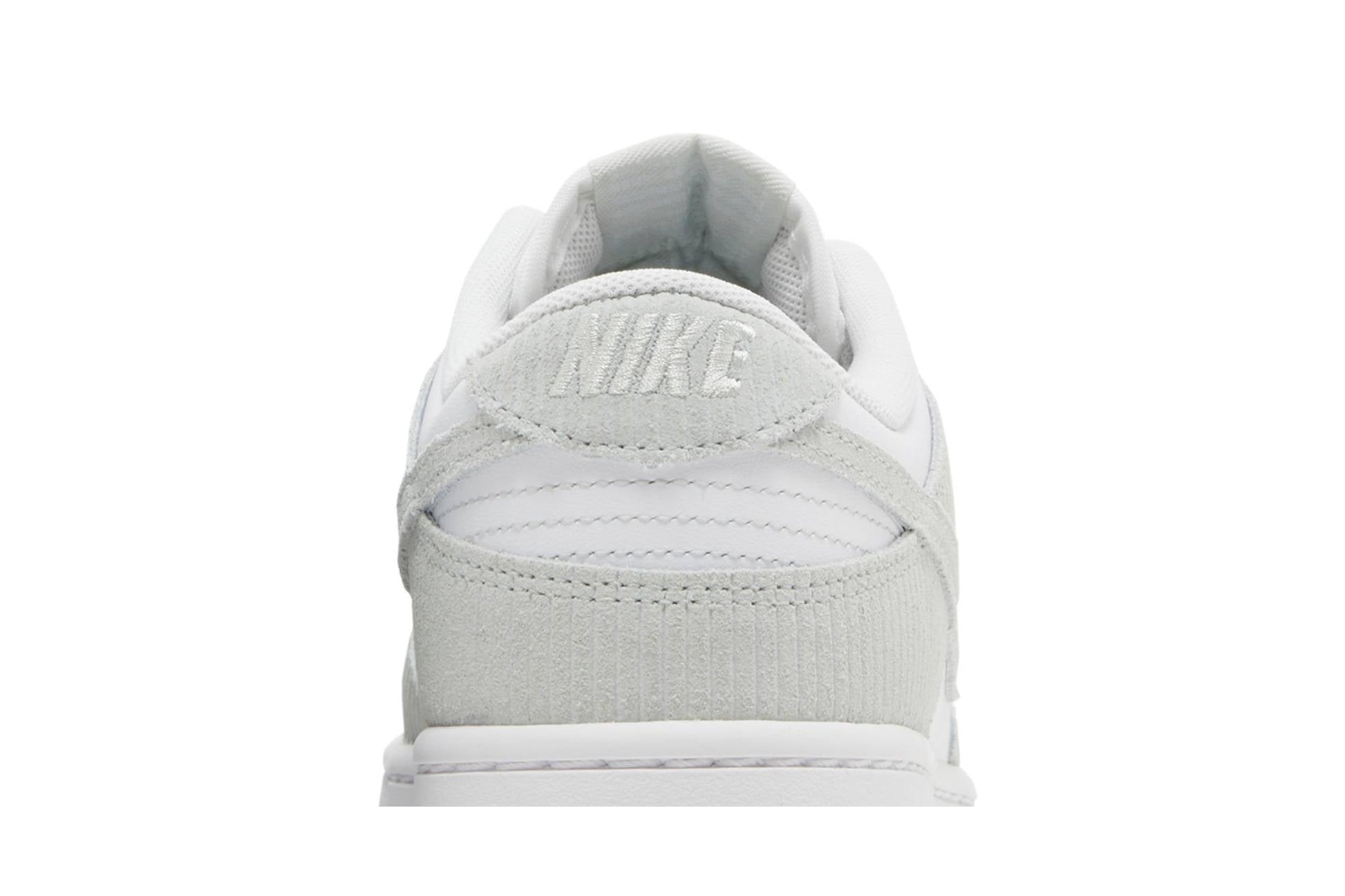 ( Women ) Nike Dunk Low Light Silver Corduroy FN7658-100