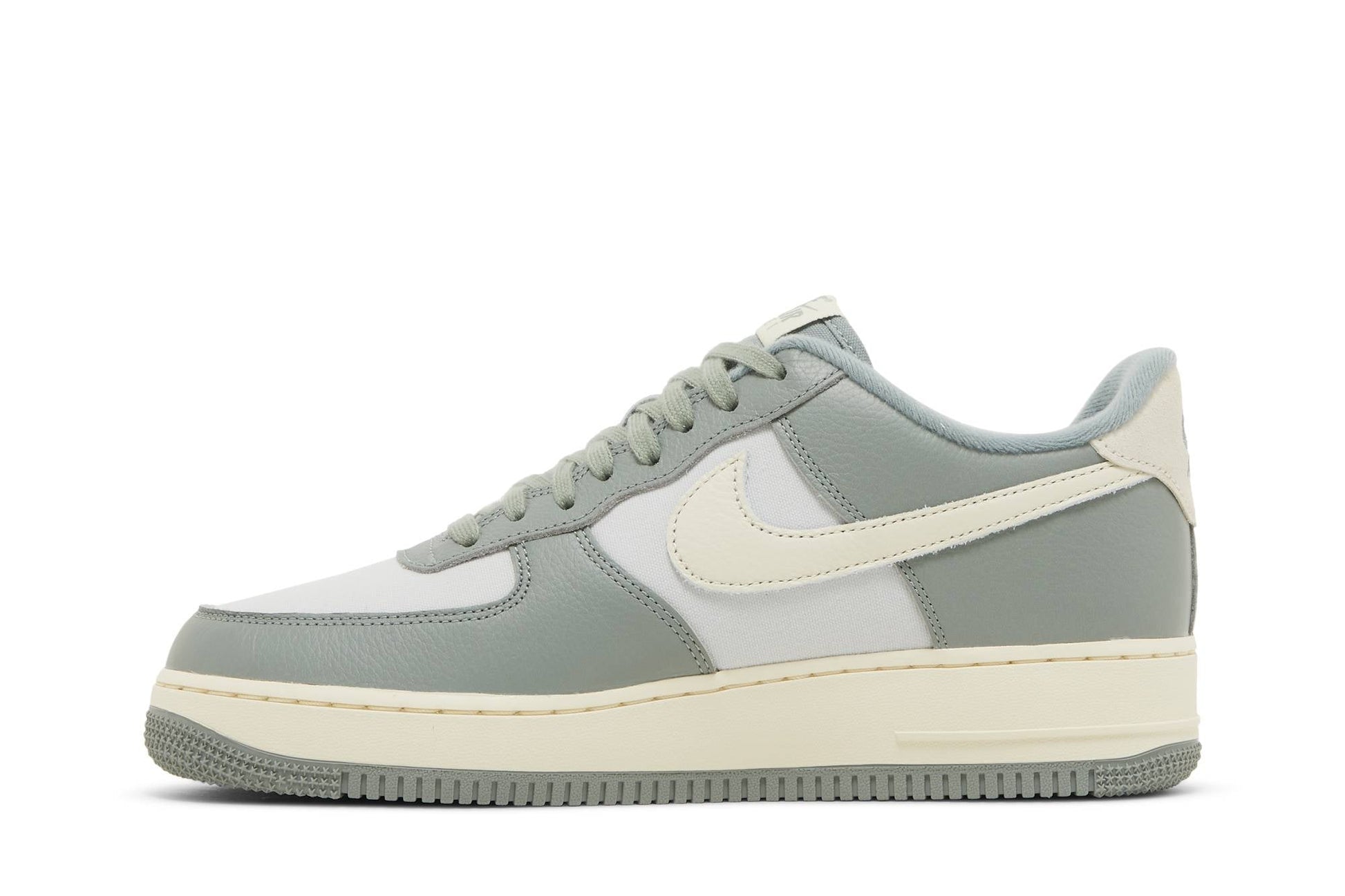 Nike Air Force 1 Low LX Mica Green DV7186-300