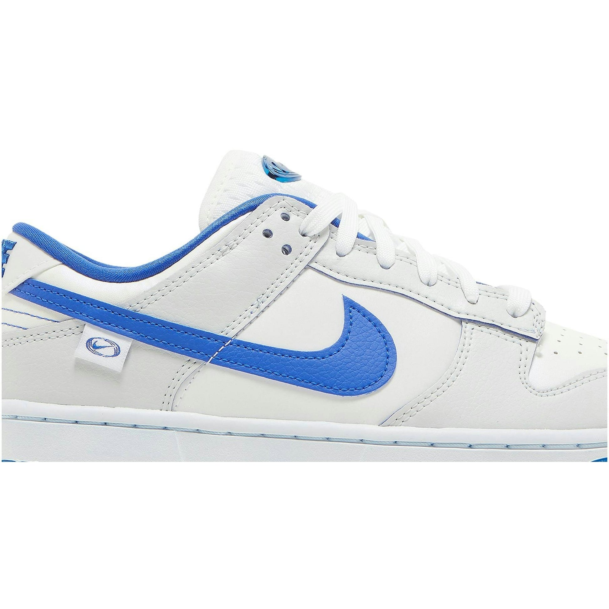 ( Women ) Nike Dunk Low Worldwide Pack – White Game Royal FB1841-110