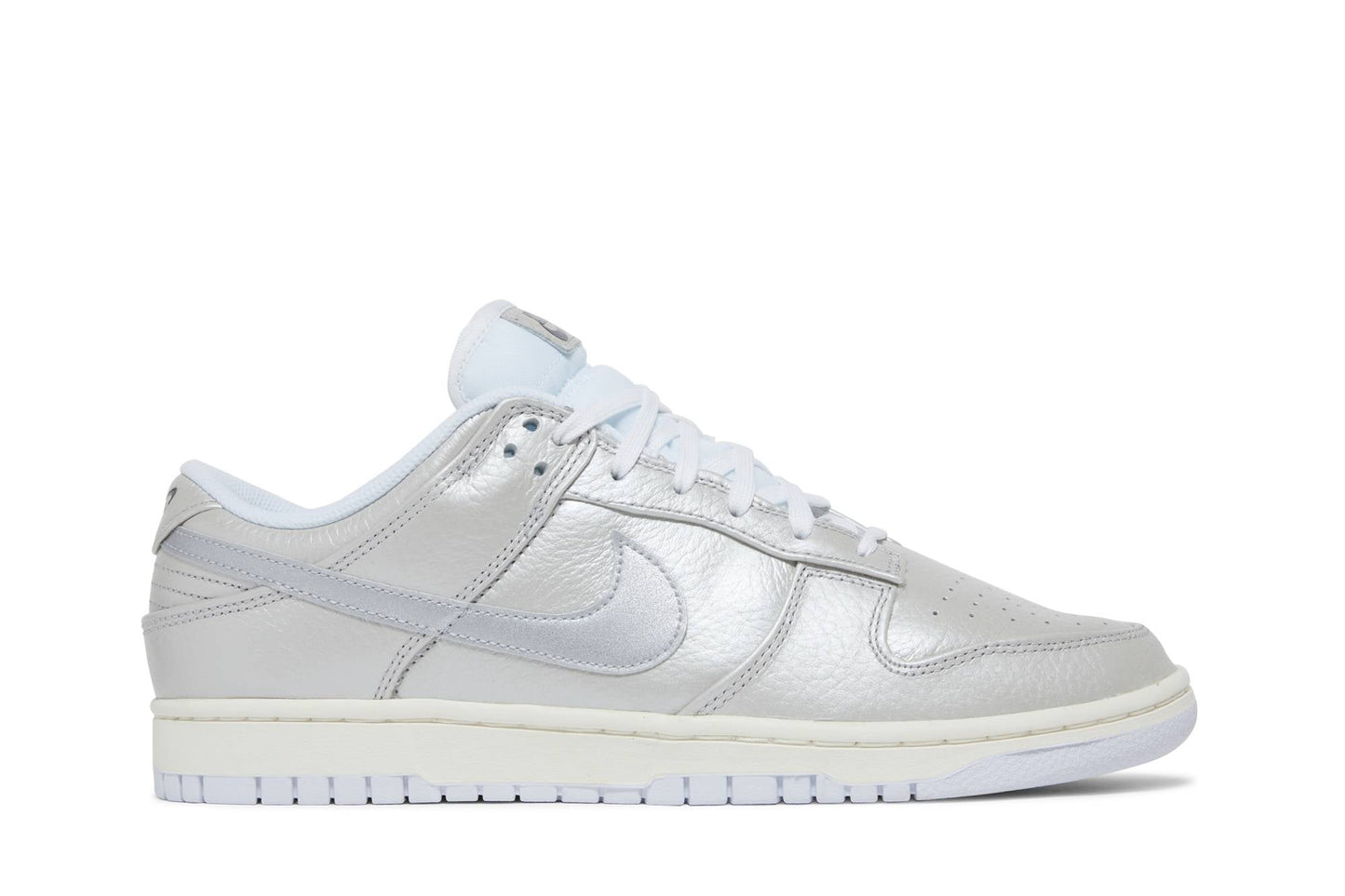 Nike Dunk Low 'Metallic Silver' DX3197-095