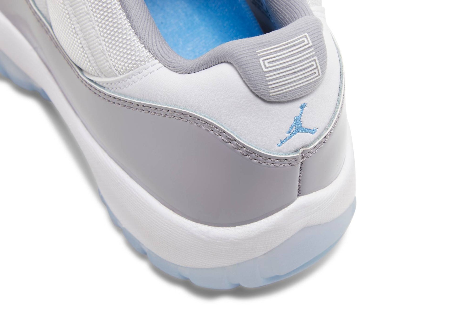 Air Jordan 11 Retro Low 'Cement Grey' AV2187-140
