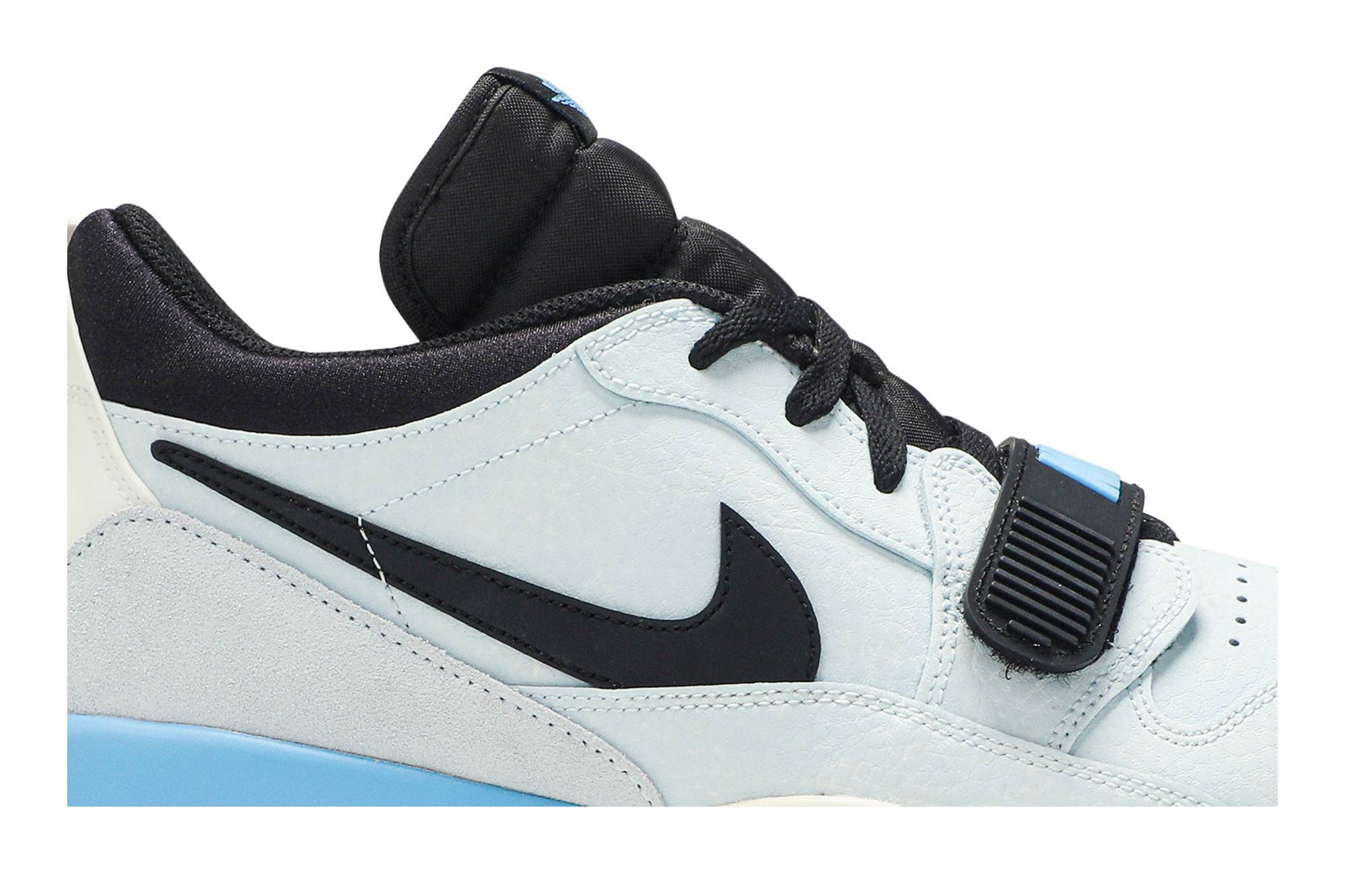 Air Jordan Legacy 312 Low 'Pale Blue' CD7069-400
