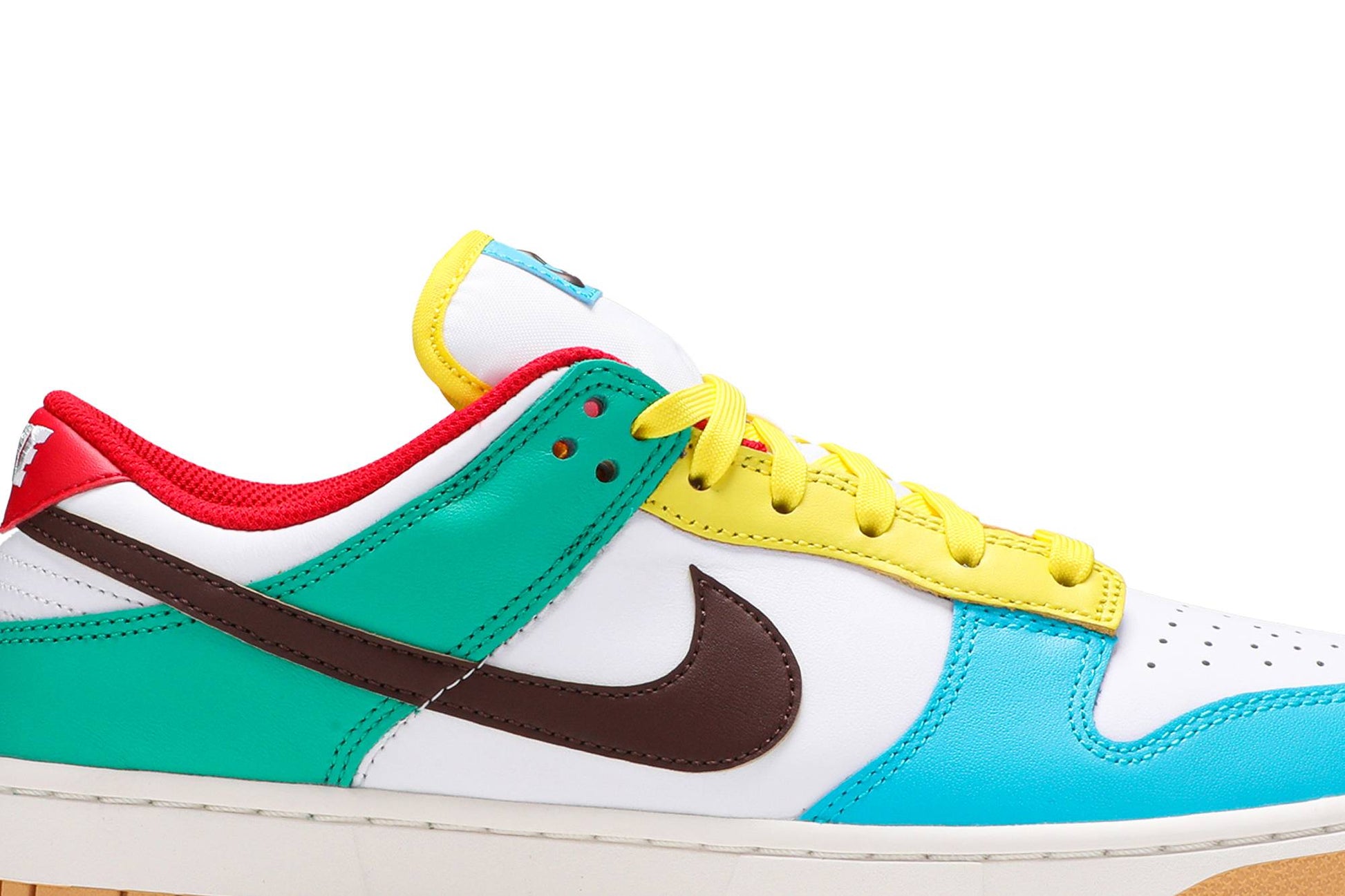 Nike Dunk Low SE Free.99 – White DH0952-100