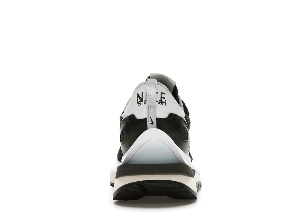 Nike Vaporwaffle Sacai Black White