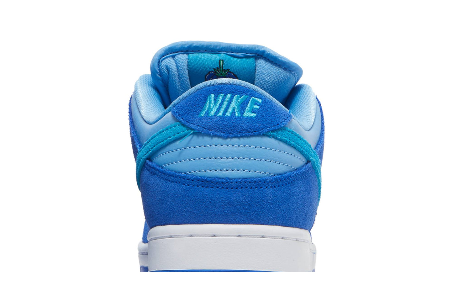 Nike SB Dunk Low Blue Raspberry DM0807-400