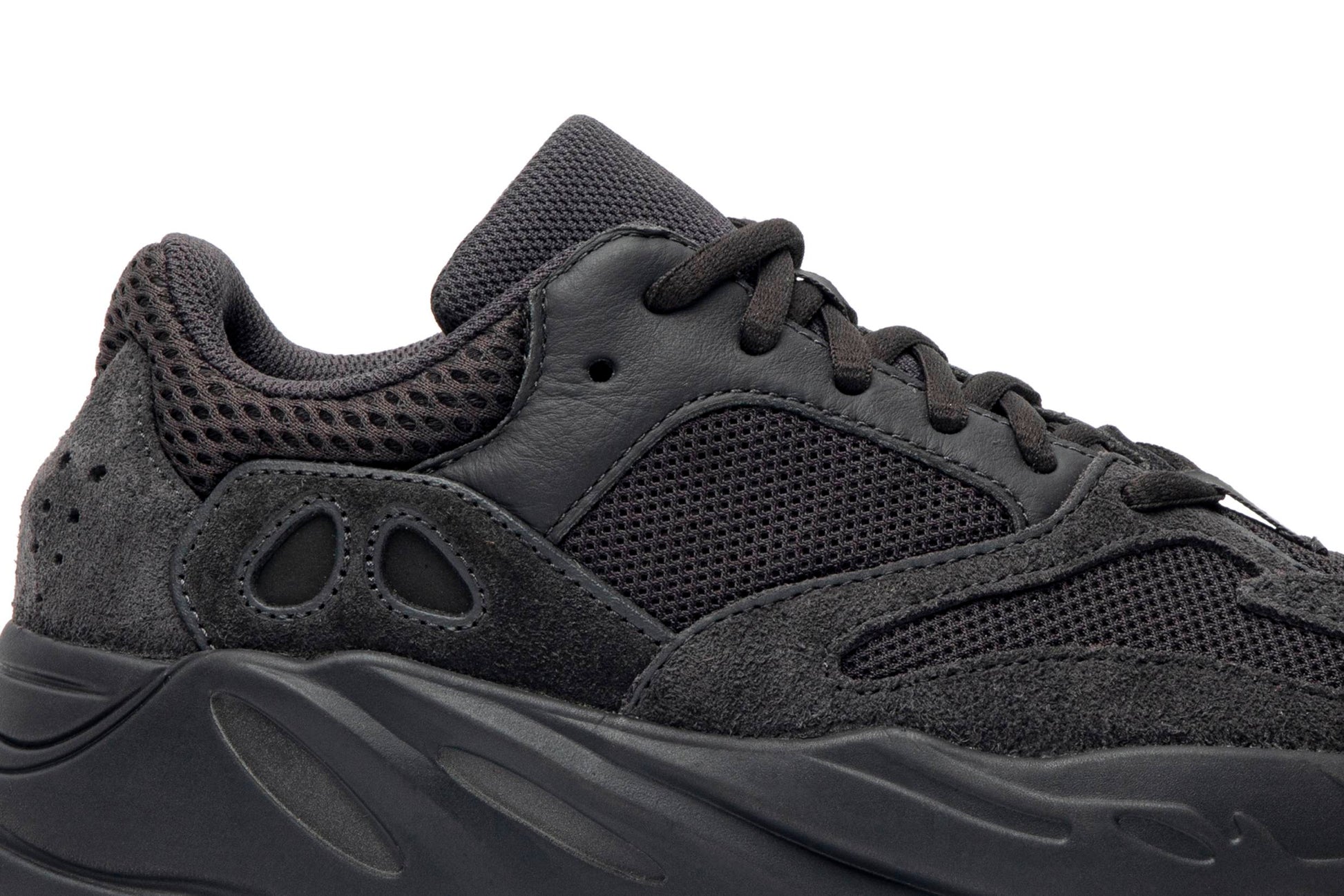 Adidas Yeezy Boost 700 Utility Black FV5304