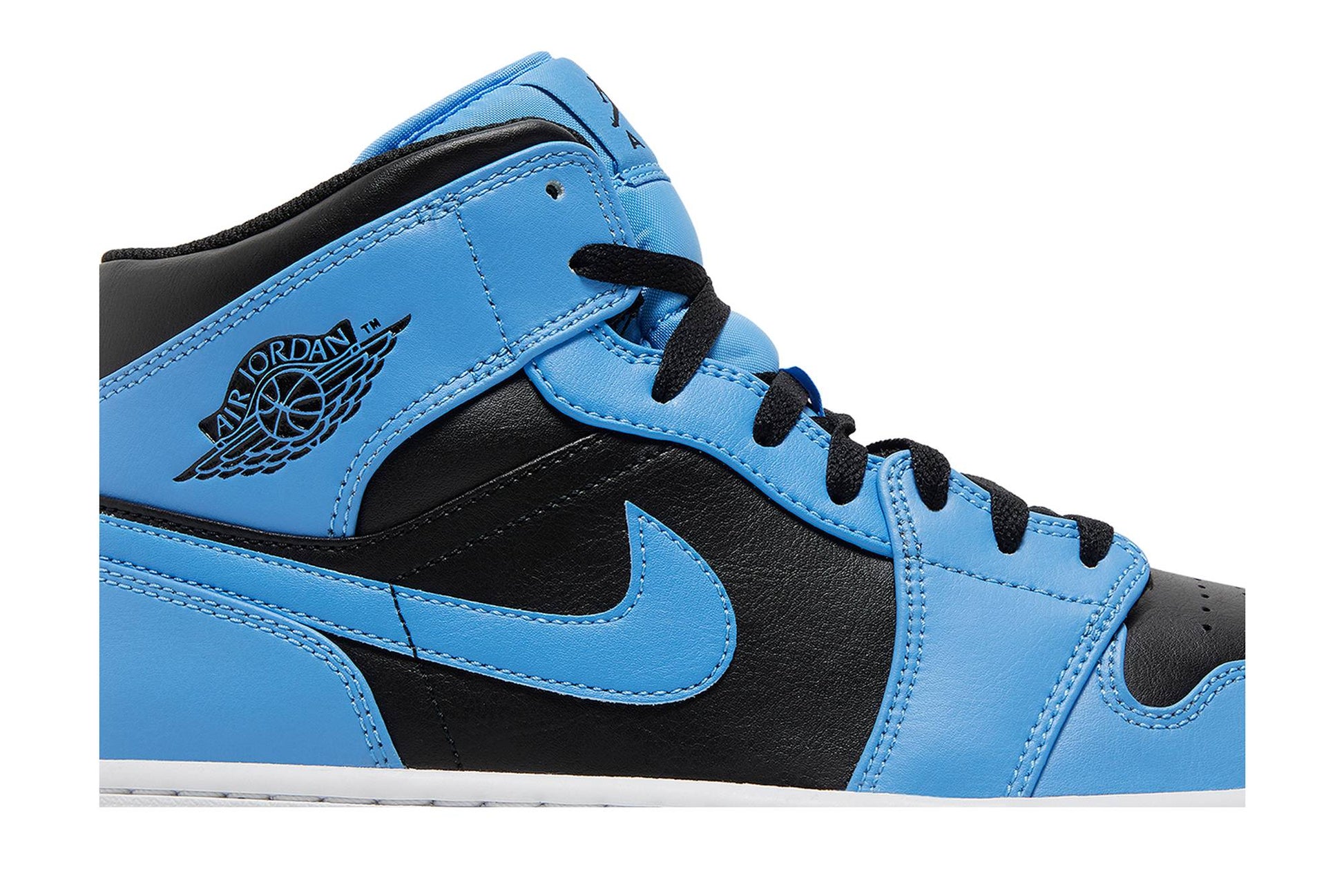 Air Jordan 1 Mid 'University Blue' DQ8426-401
