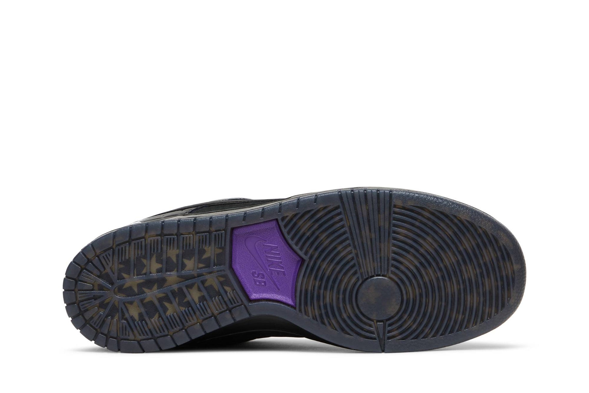 Familia X Nike SB Dunk Low Pro QS First Avenue DJ1159-001