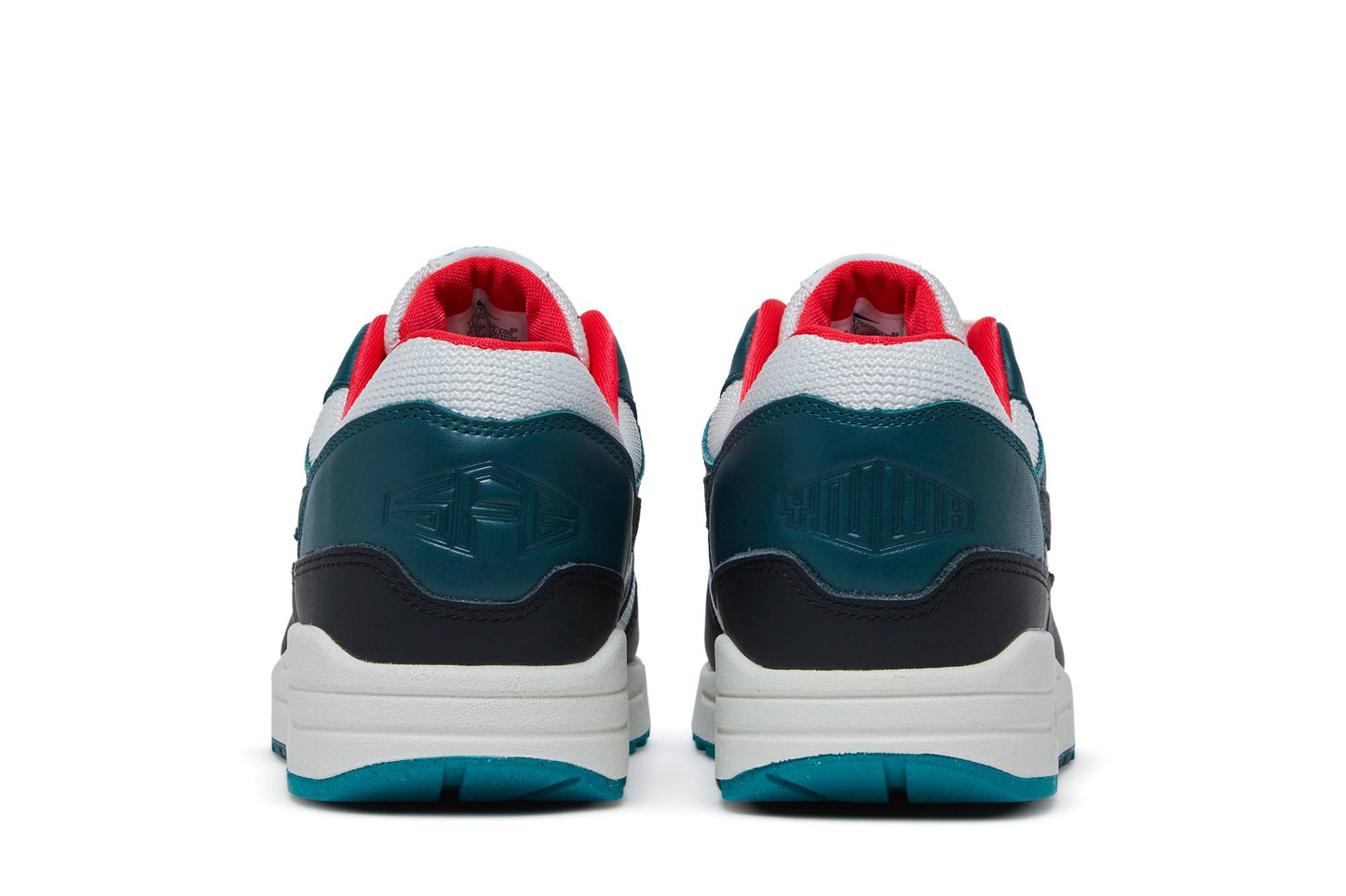 LeBron X Nike Air Max 1 'Liverpool' FB8914-100
