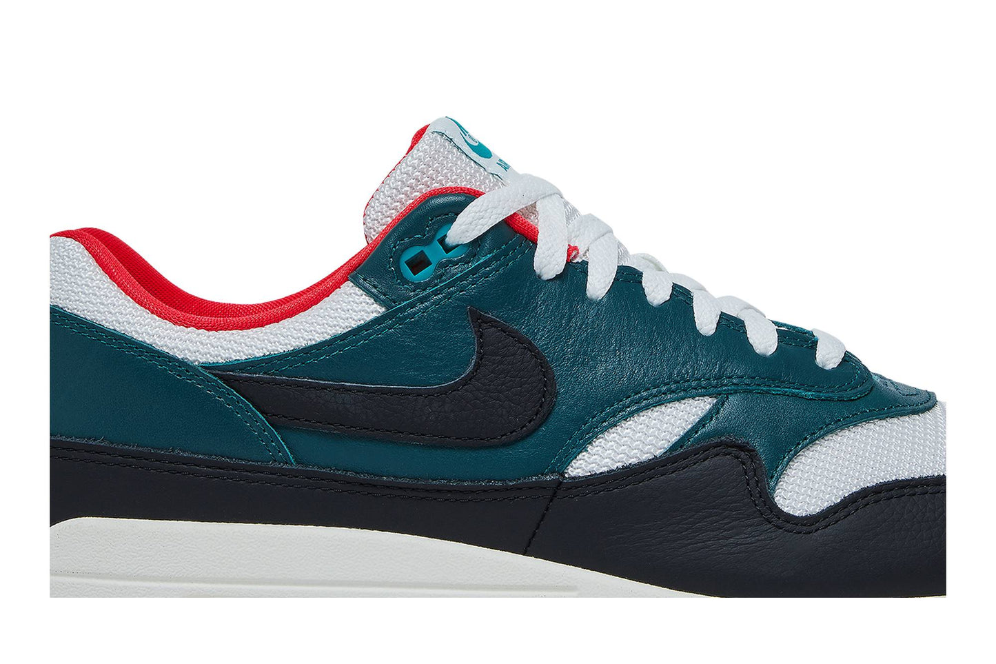 LeBron X Nike Air Max 1 'Liverpool' FB8914-100