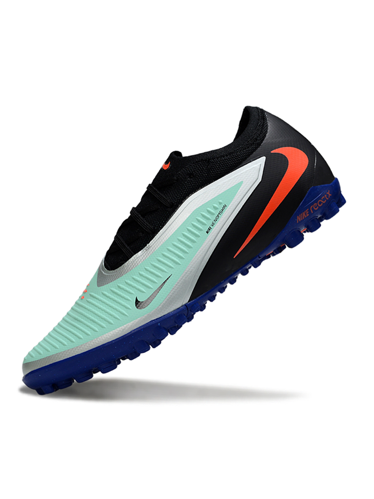 Nike Phantom 6 Low Academy Turf football shoes