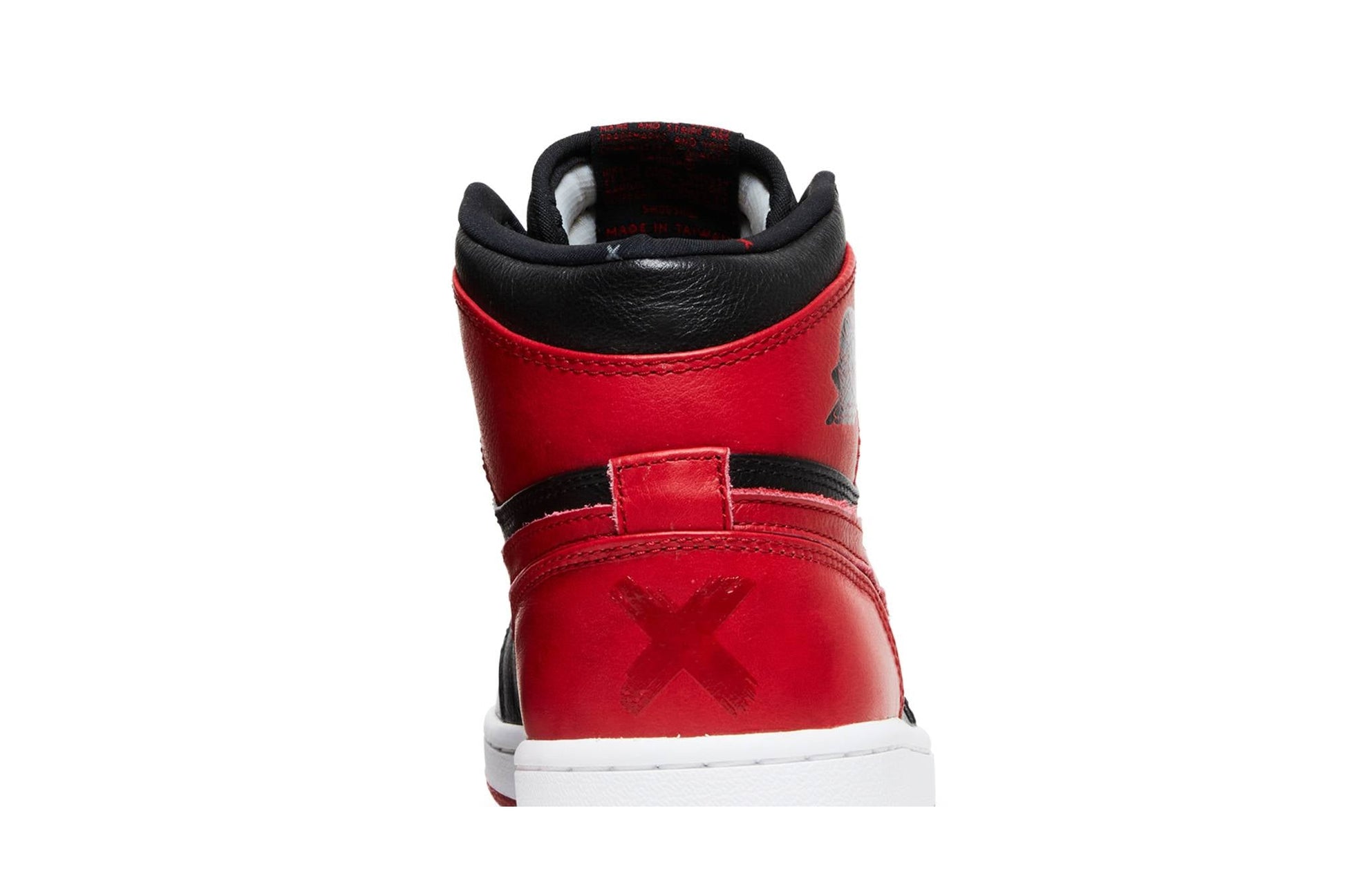 Air Jordan 1 Retro High Banned 2011 432001-001