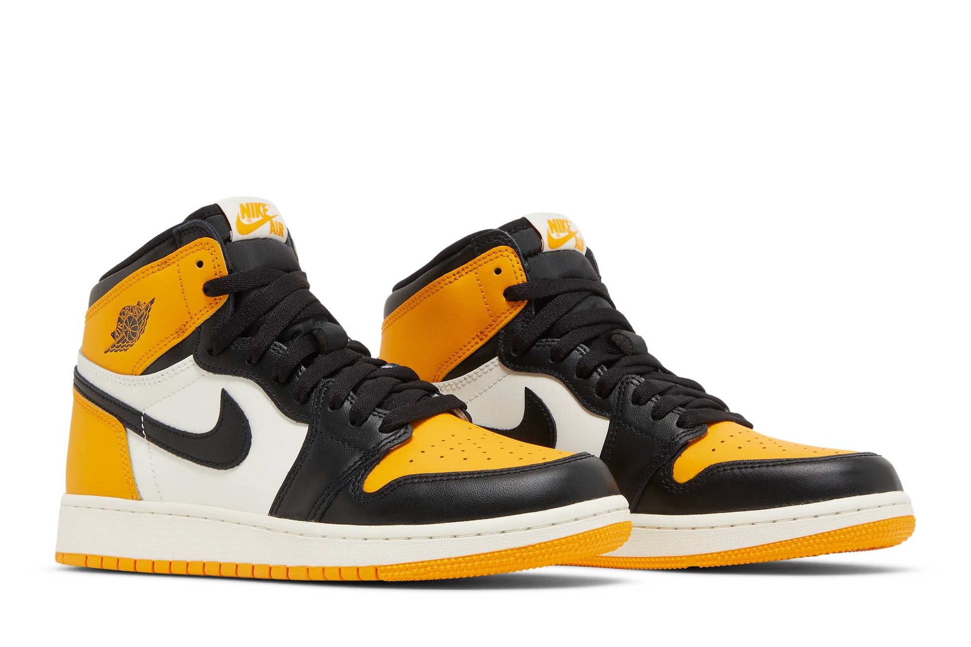 Air Jordan 1 Retro High OG 'Yellow Toe' 555088-711