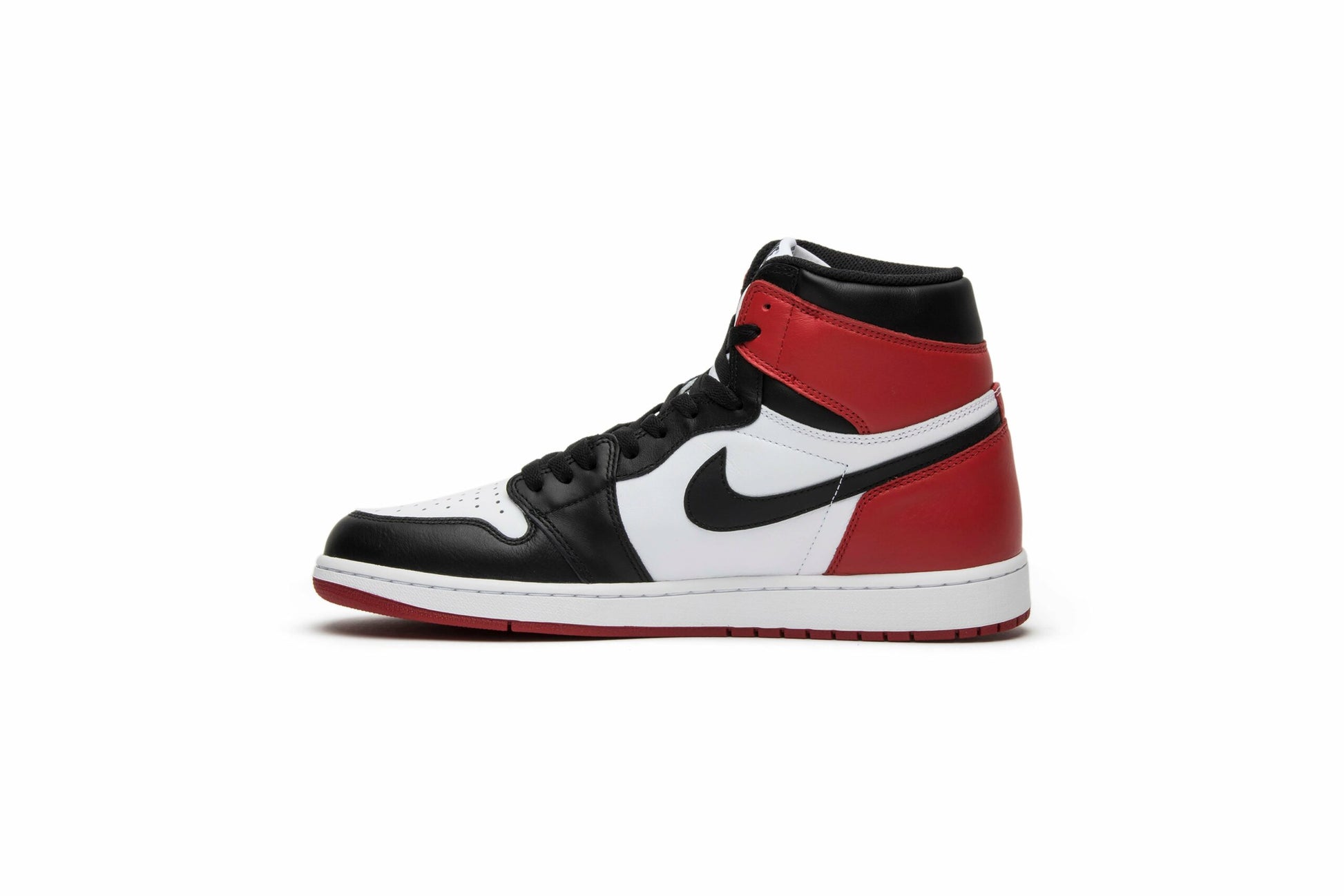 Air Jordan 1 Retro High OG Black Toe 2016 555088-125