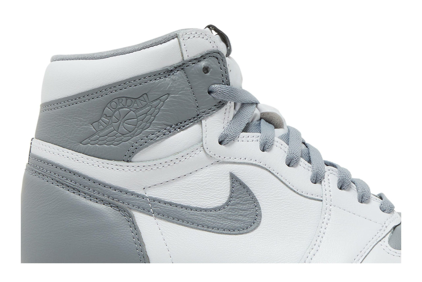 Air Jordan 1 High OG 'Stealth' 555088-037