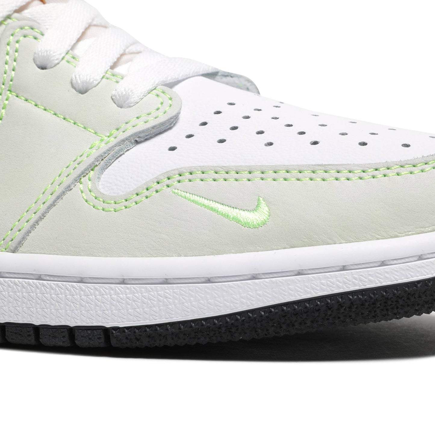 Air Jordan 1 Low OG 'Ghost Green' DM7837-103
