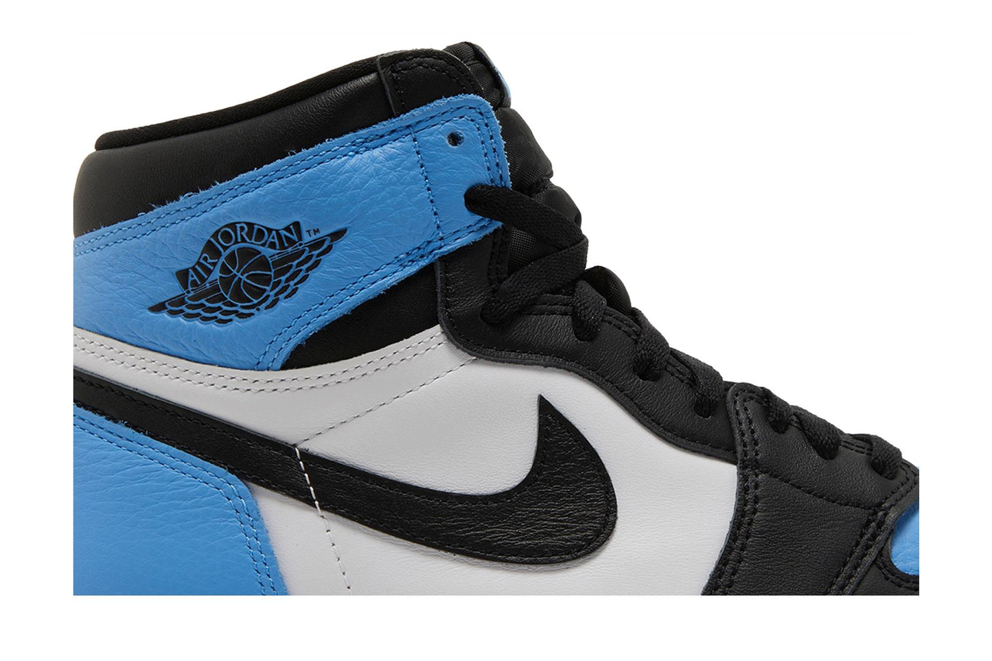 Air Jordan 1 Retro High OG 'UNC Toe' DZ5485-400