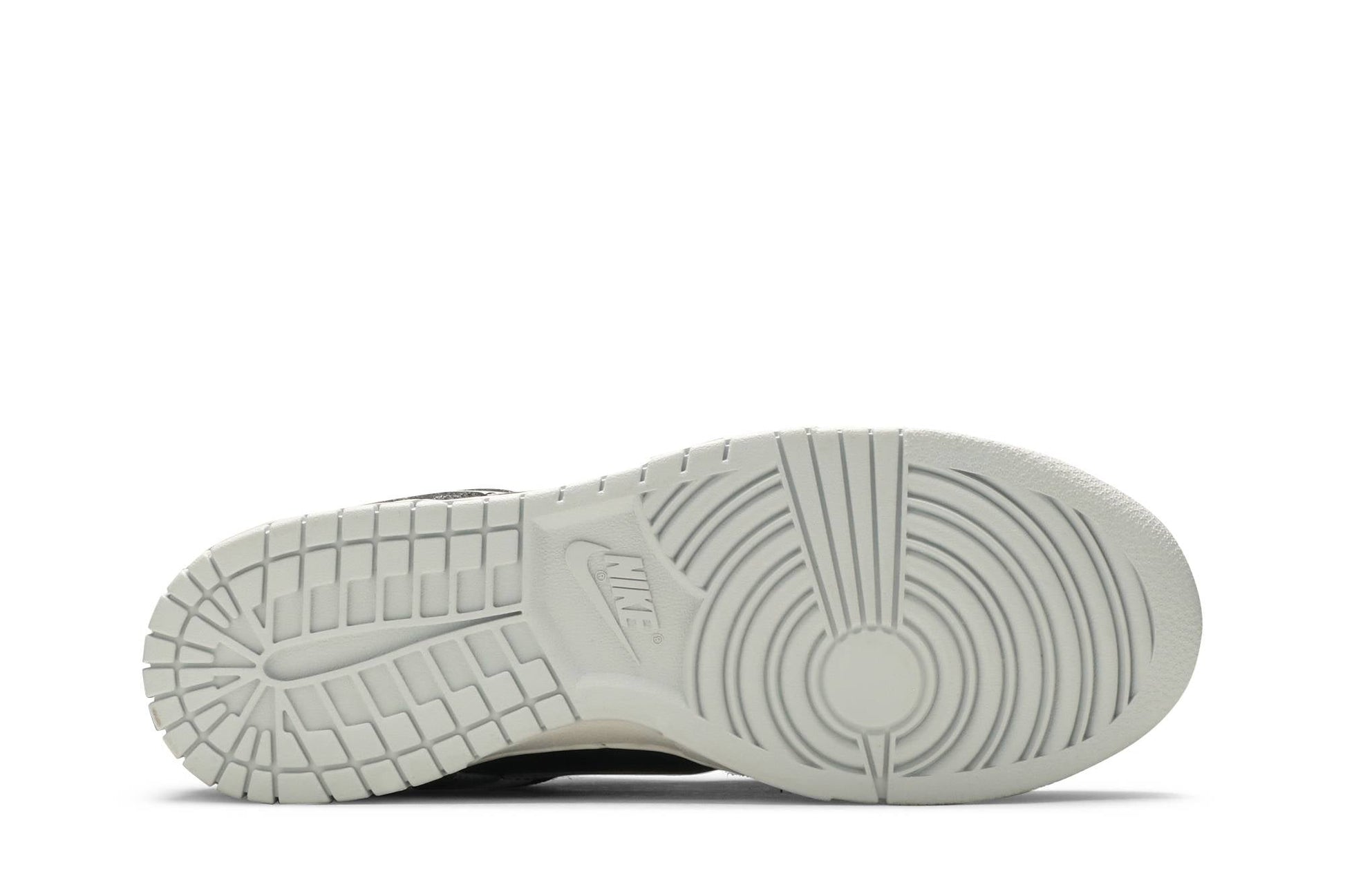 Nike Dunk Low Premium 'Animal Pack – Zebra' DH7913-001