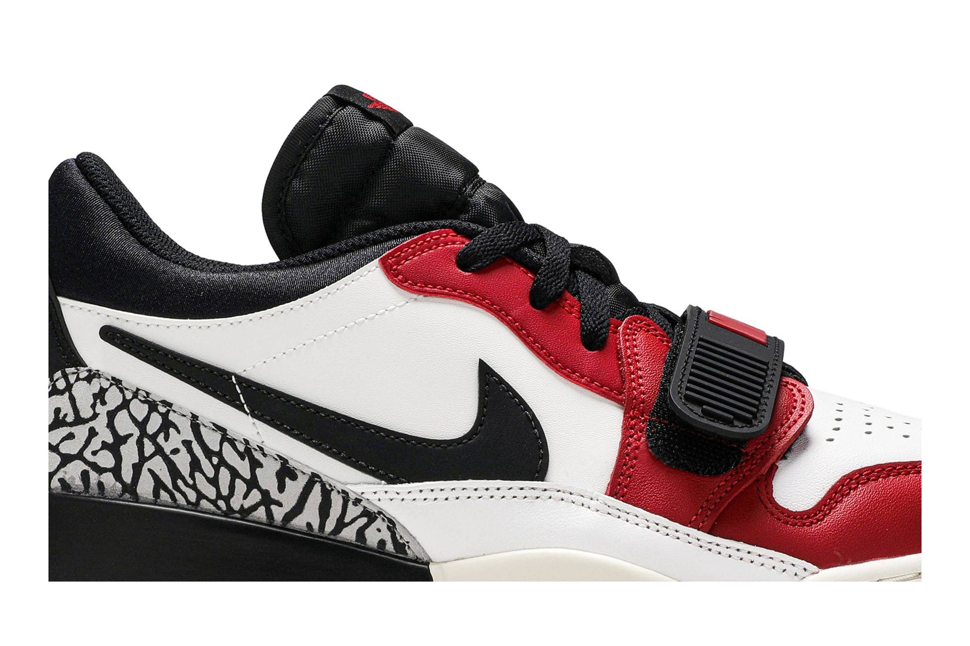 Air Jordan Legacy 312 Low 'Chicago' CD7069-106