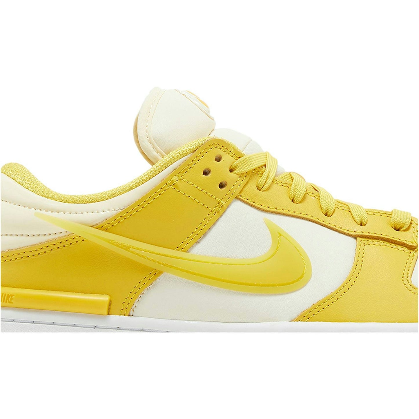 ( Women ) Nike Dunk Low Twist Vivid Sulfur DZ2794-100