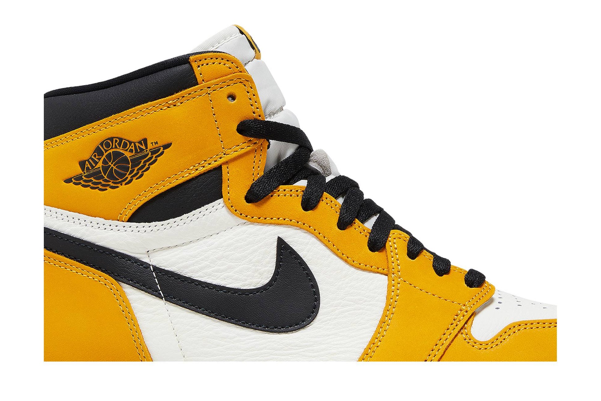 Air Jordan 1 Retro High OG 'Yellow Ochre' DZ5485-701